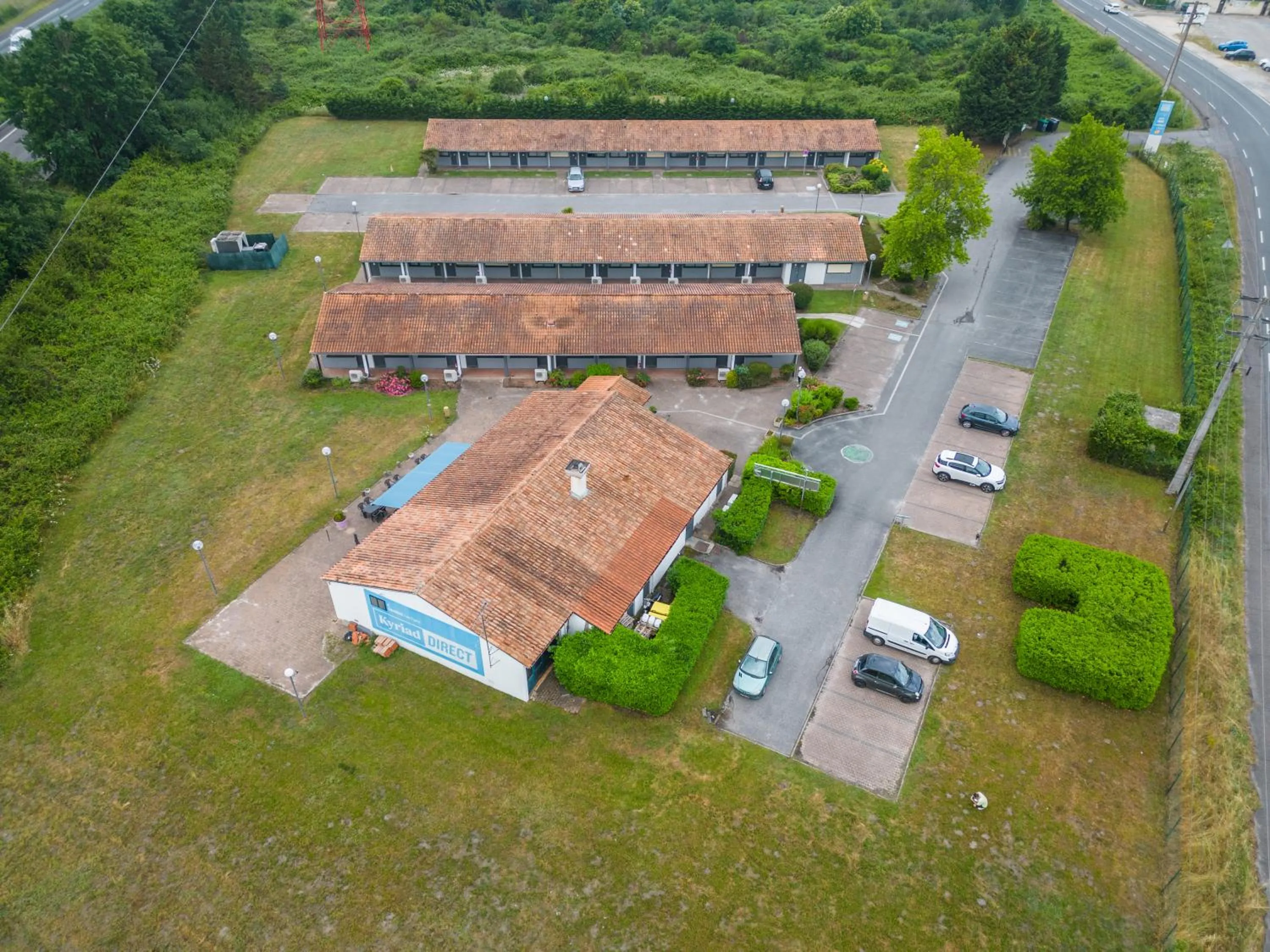 Parking in Kyriad Direct Bordeaux Sud Cestas