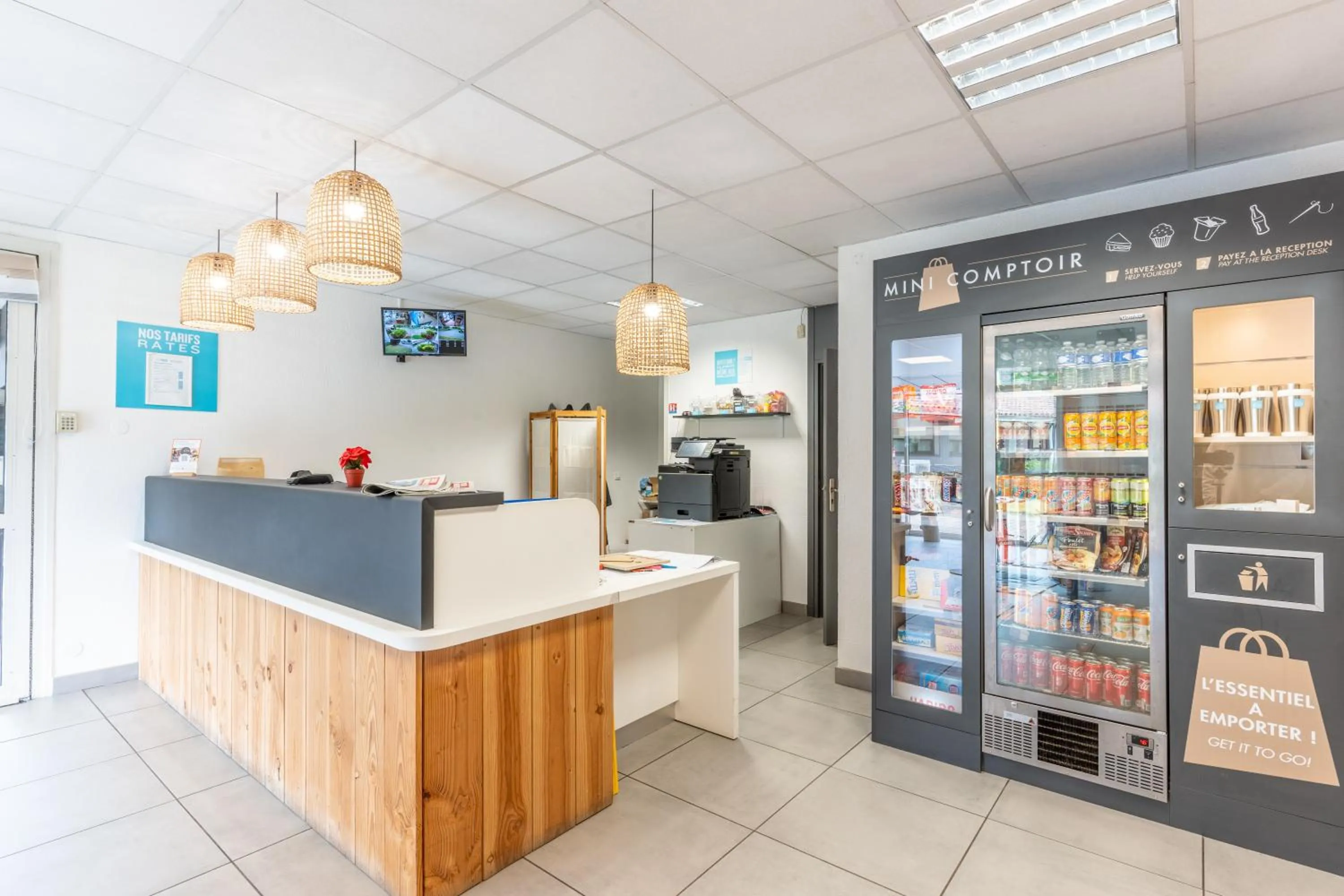 Restaurant/places to eat in Kyriad Direct Bordeaux Sud Cestas