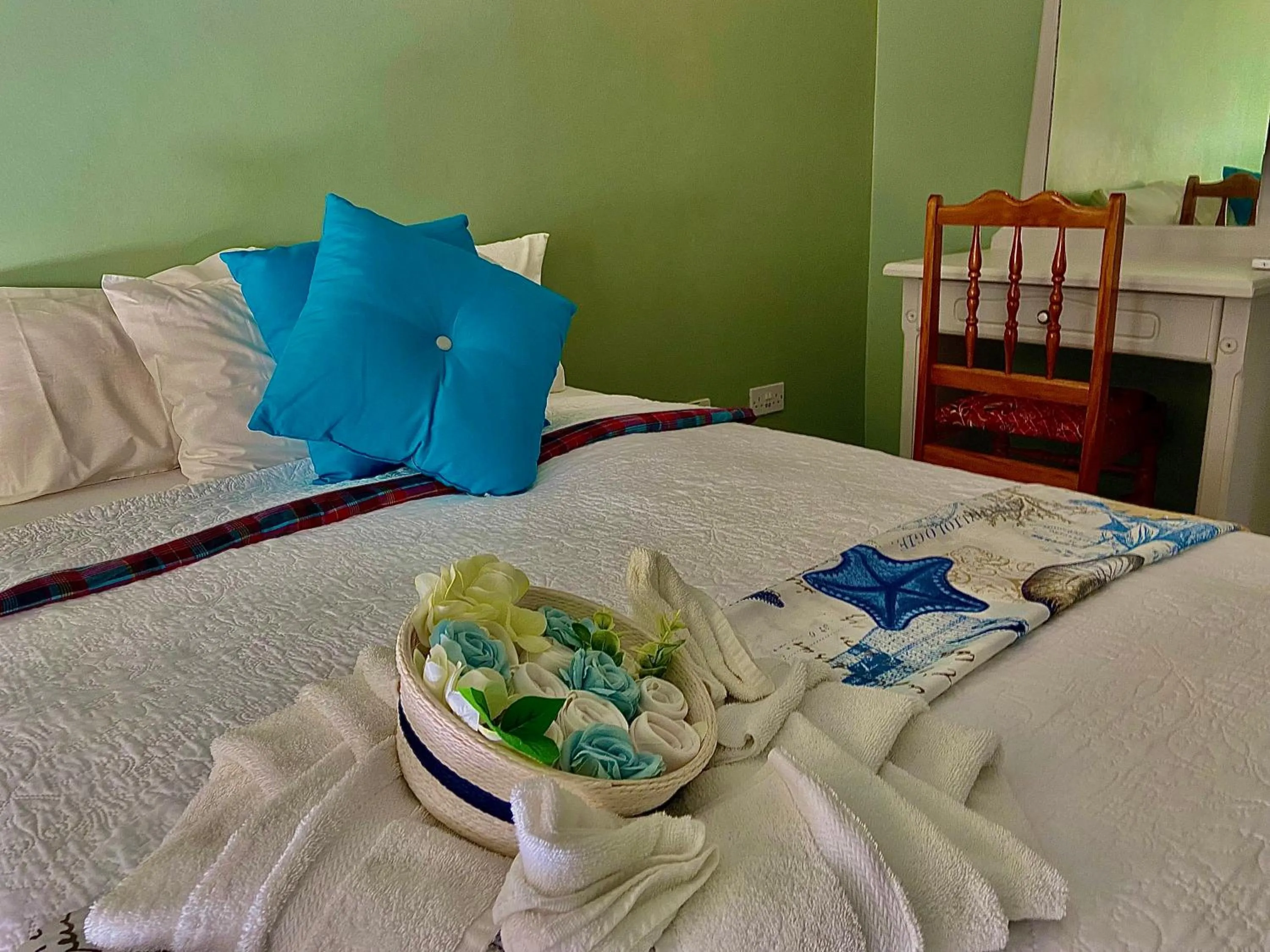 Bedroom, Bed in Rejens Hotel