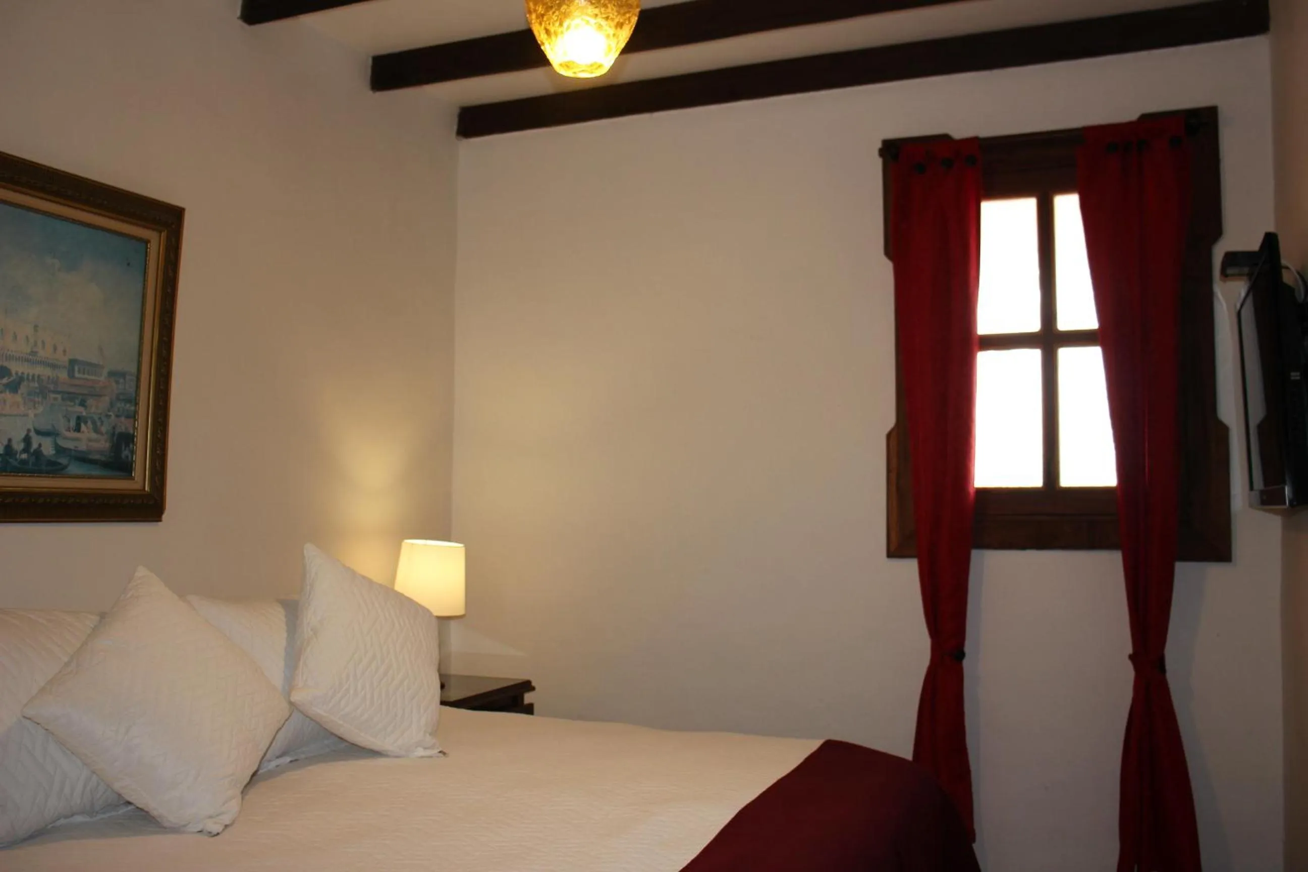 Bed in Casa Lola Hotel Boutique