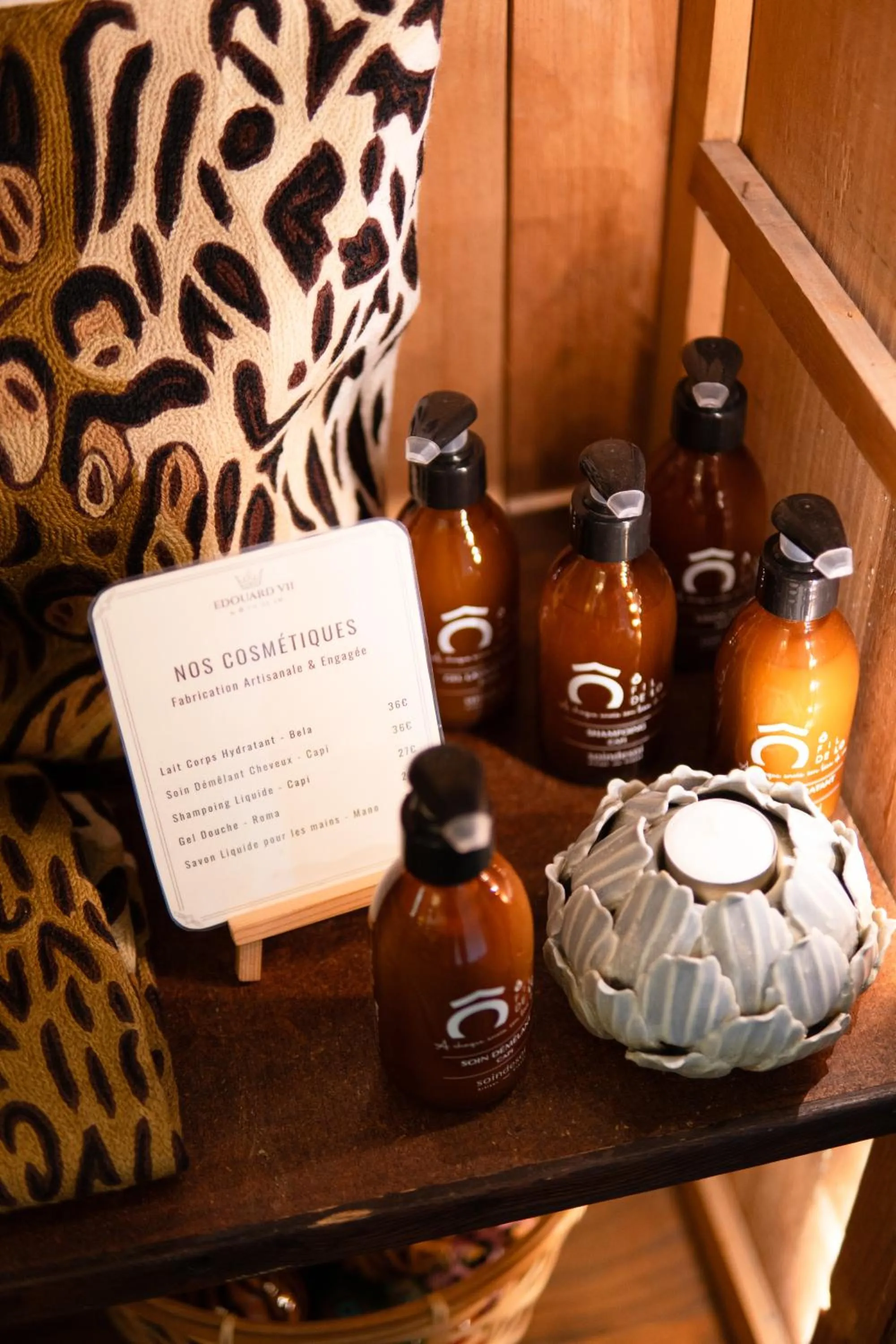 On-site shops in Hotel Edouard VII