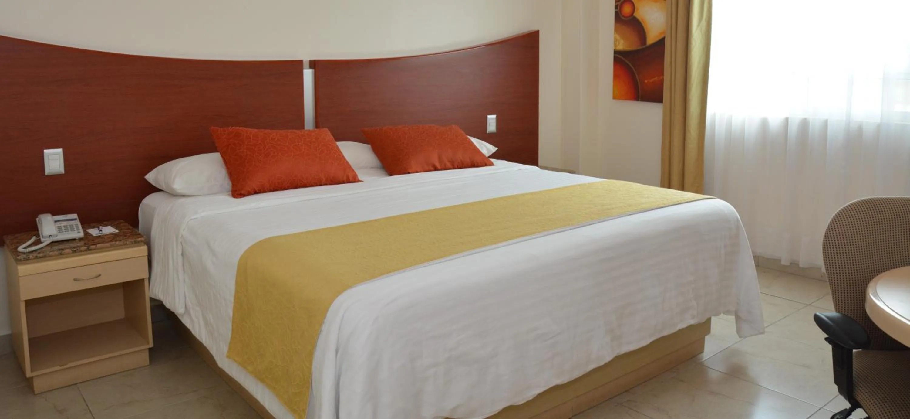 Bedroom, Bed in Hotel Magico Inn