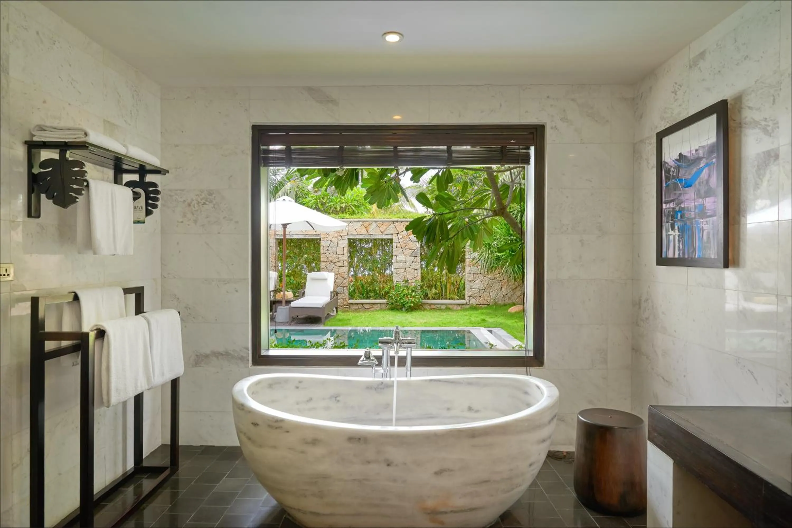 Shower in Amiana Resort Nha Trang