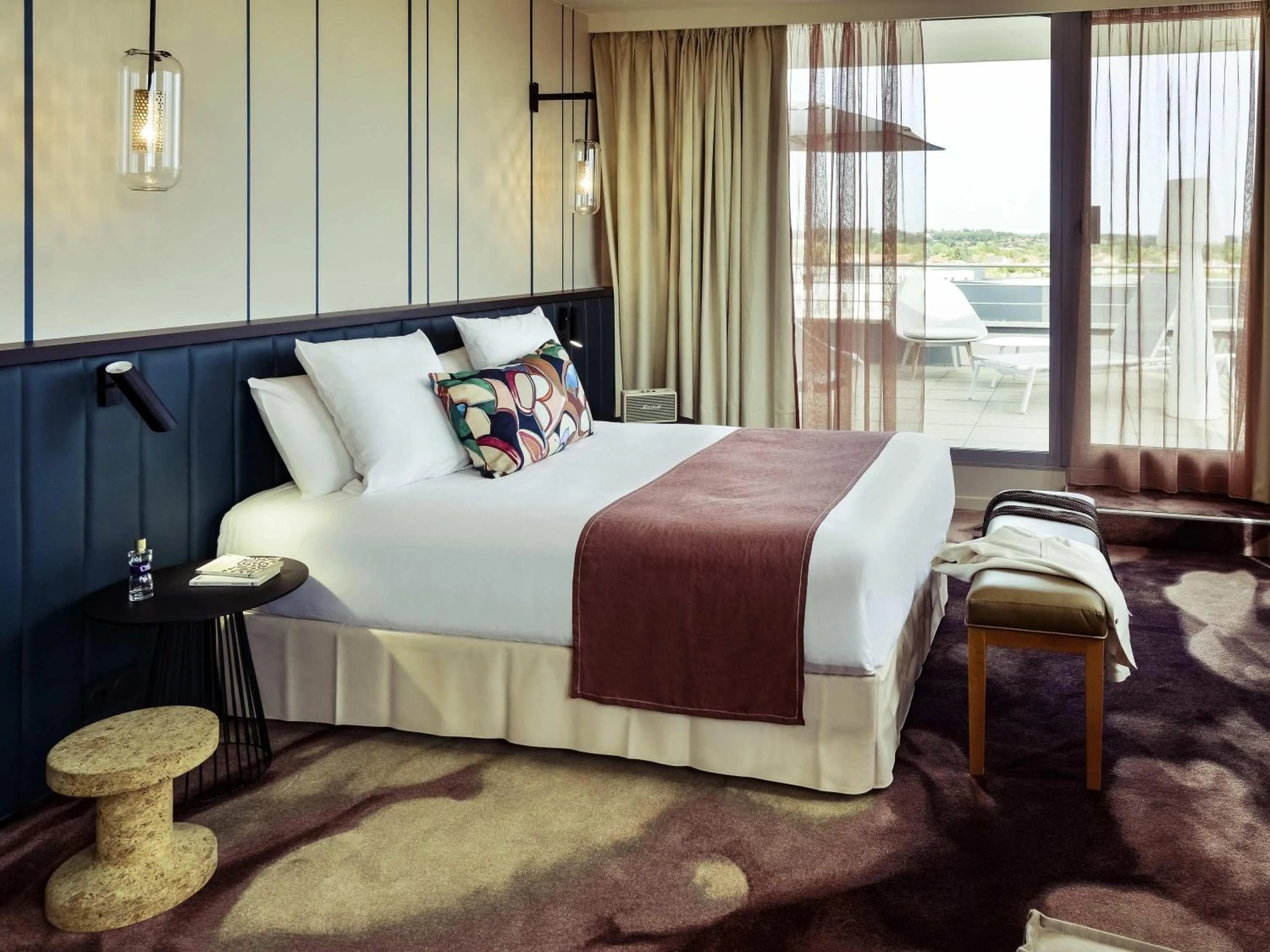 Bedroom, Bed in Mercure Lyon Genas Eurexpo