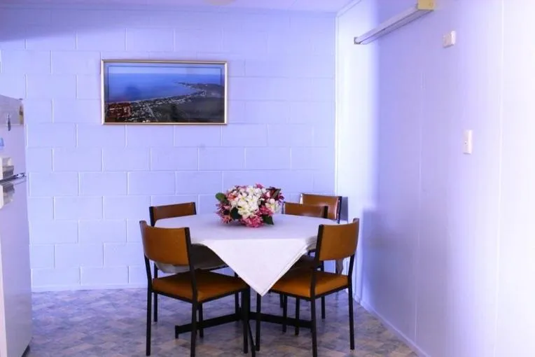 Sky View Units Bowen