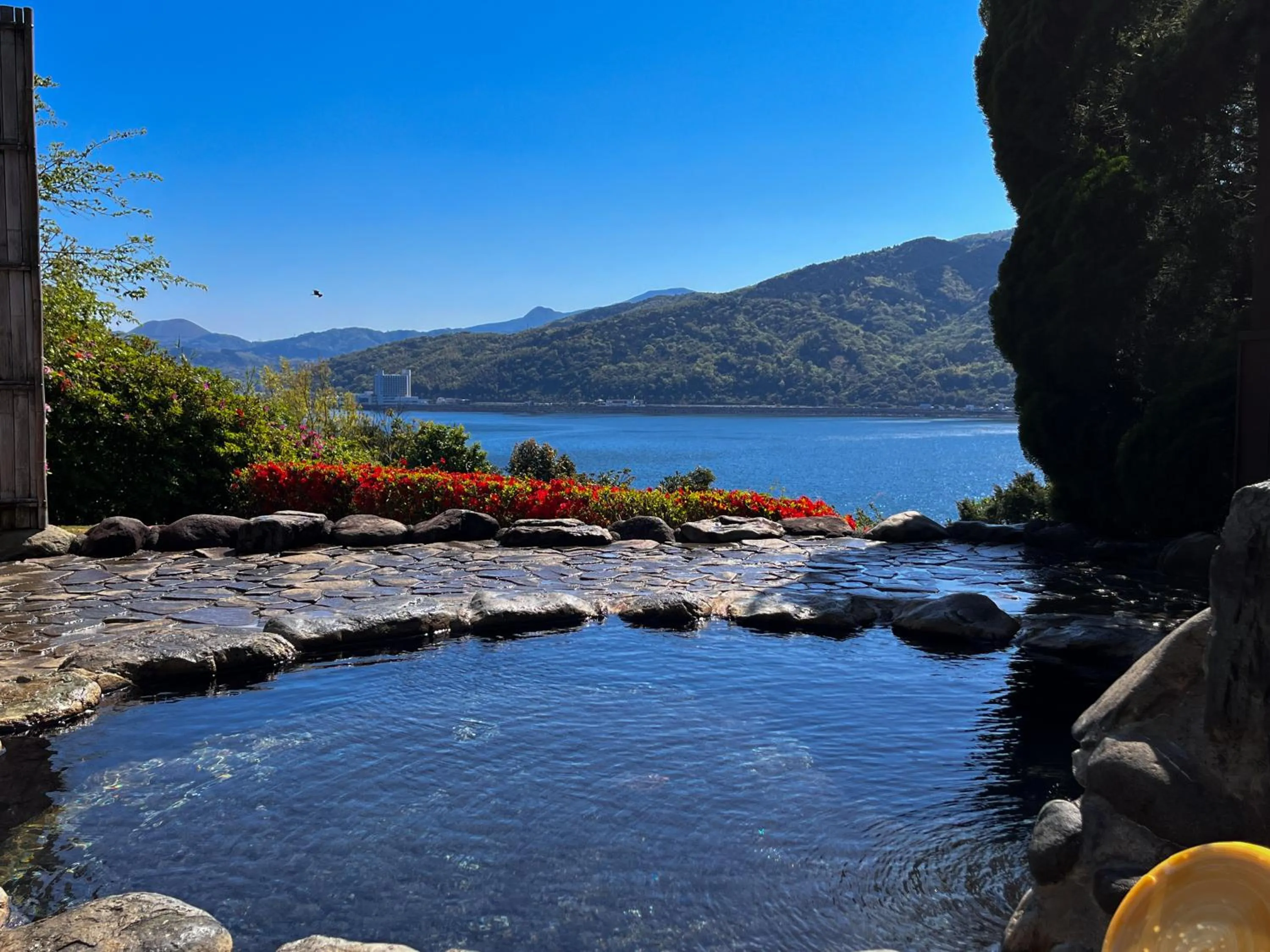 Hot Spring Bath in Hotel Cocorone Lodge and Spa