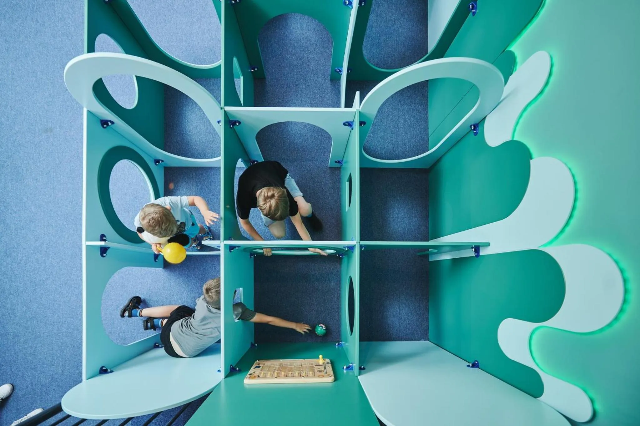 Game Room in Golden Tulip Gdańsk Residence