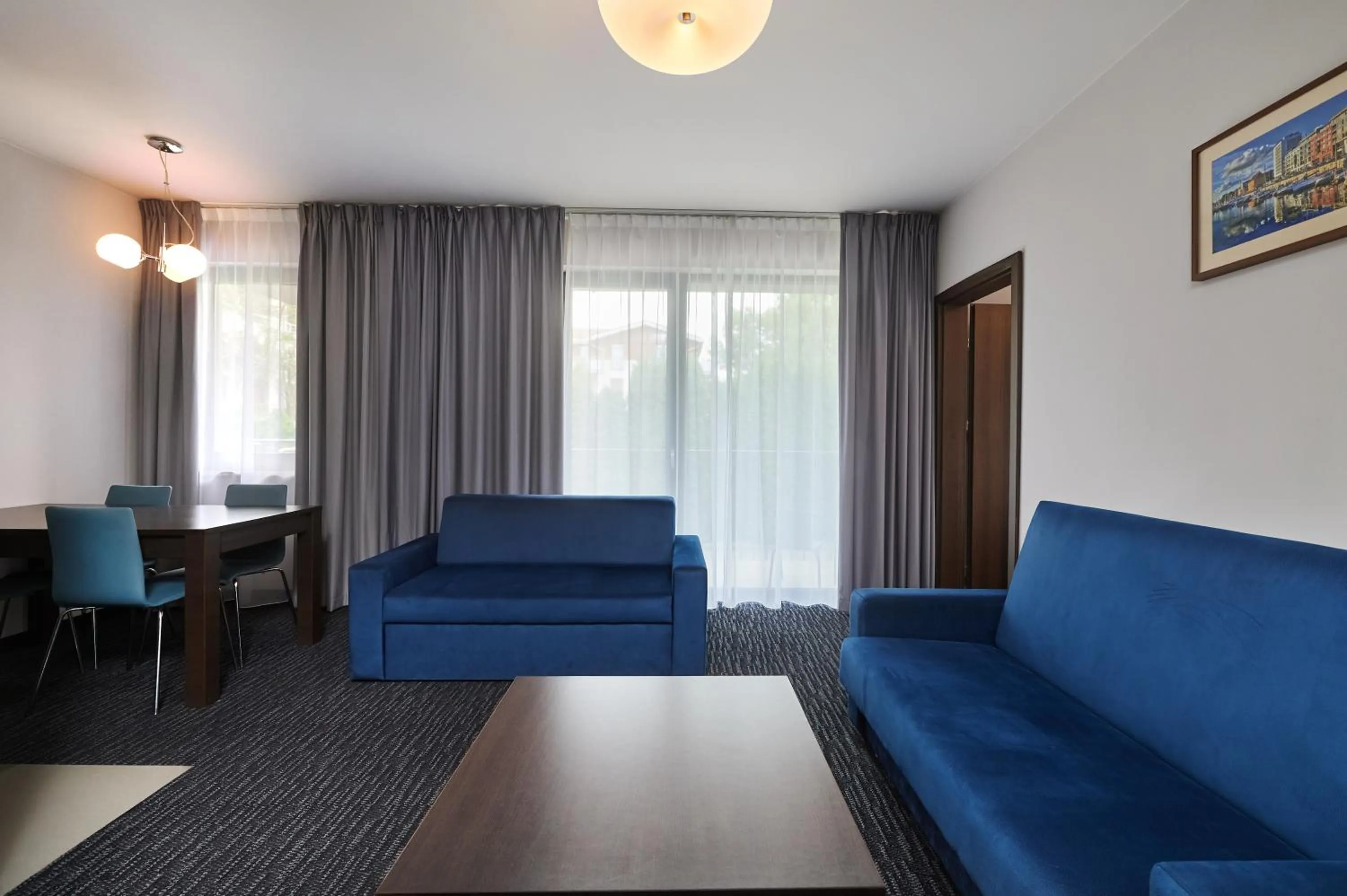 Photo of the whole room in Golden Tulip Gdańsk Residence