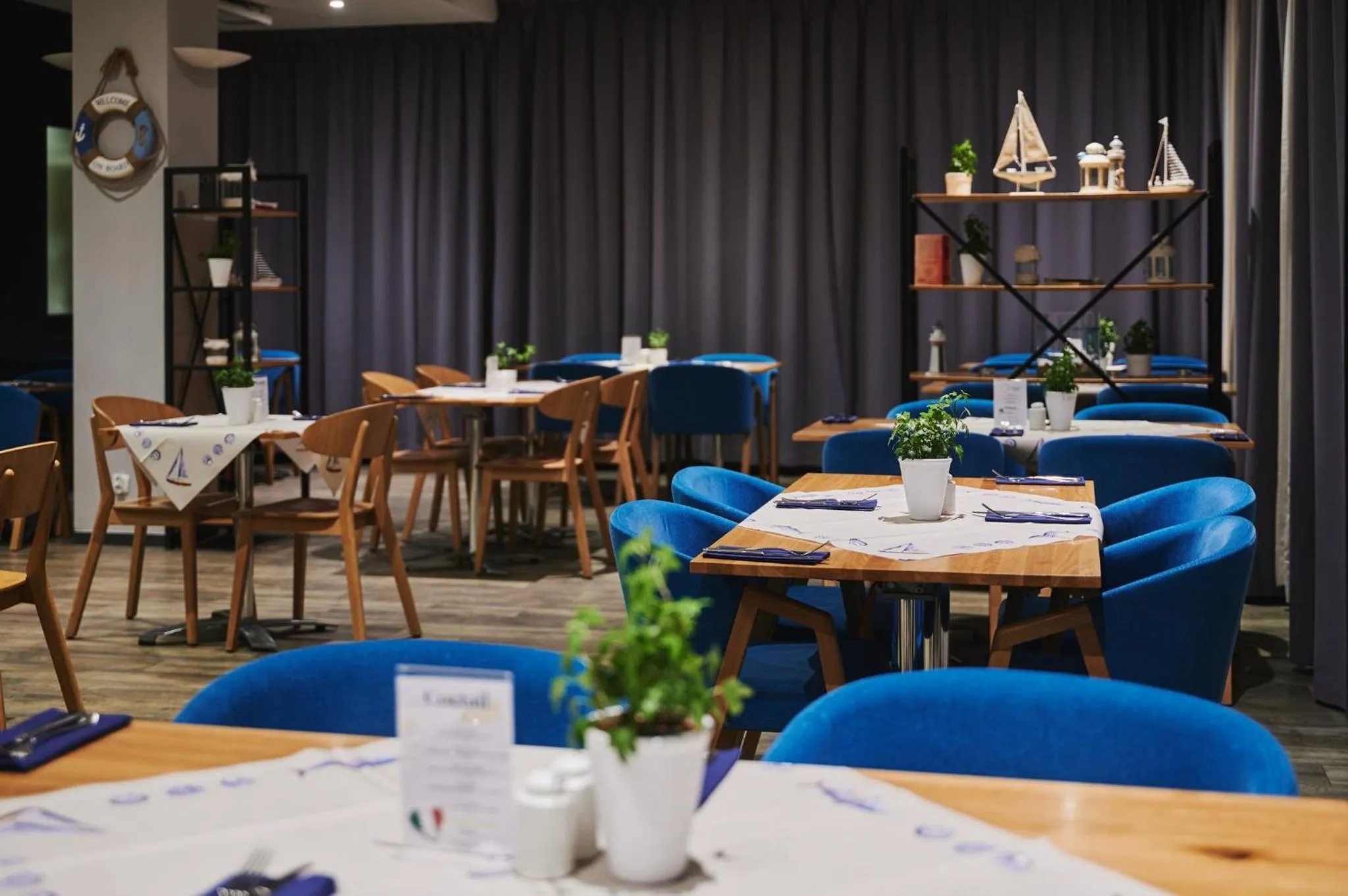 Restaurant/places to eat in Golden Tulip Gdańsk Residence