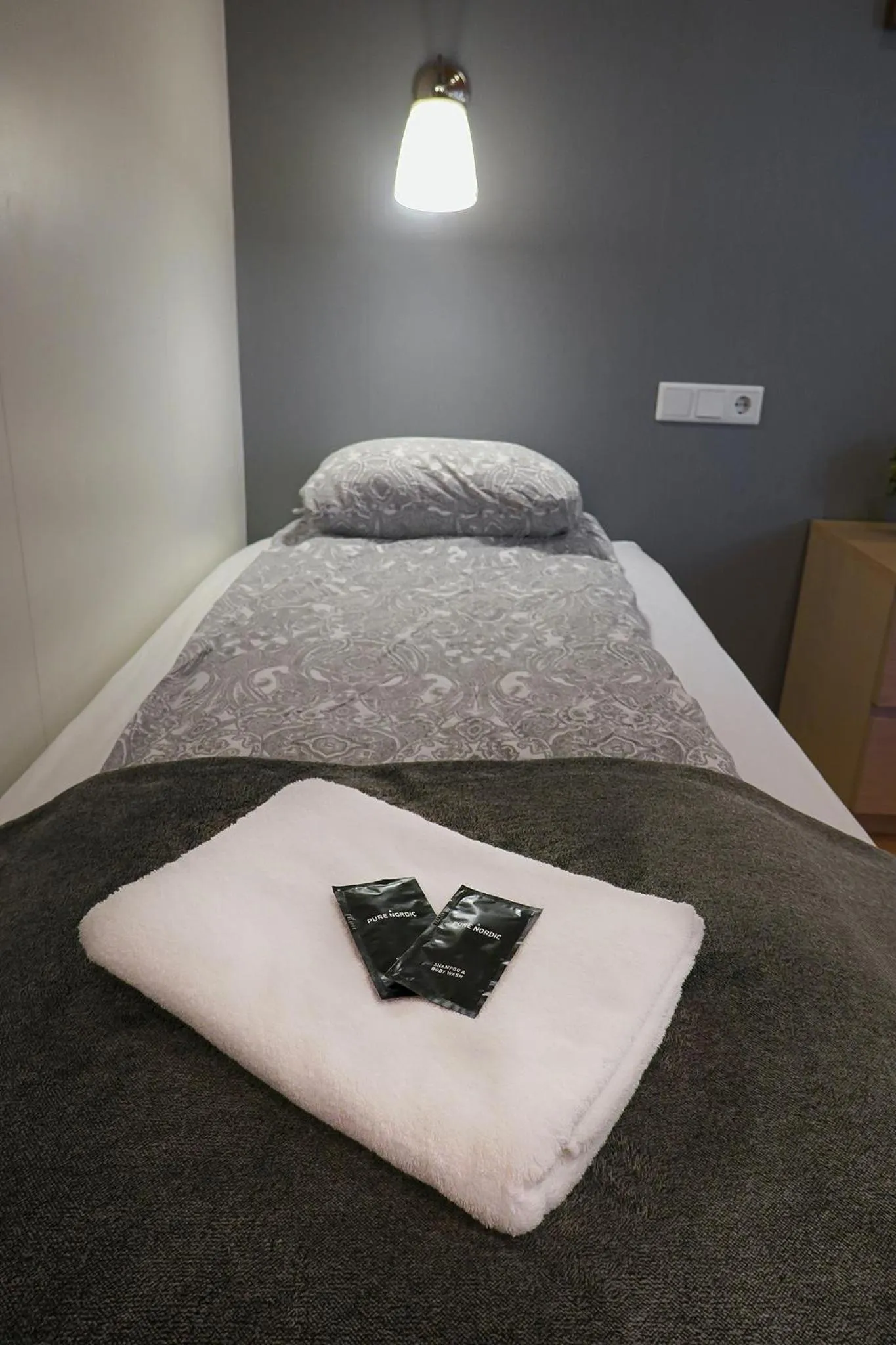 Bed in Hunkubakkar Guesthouse