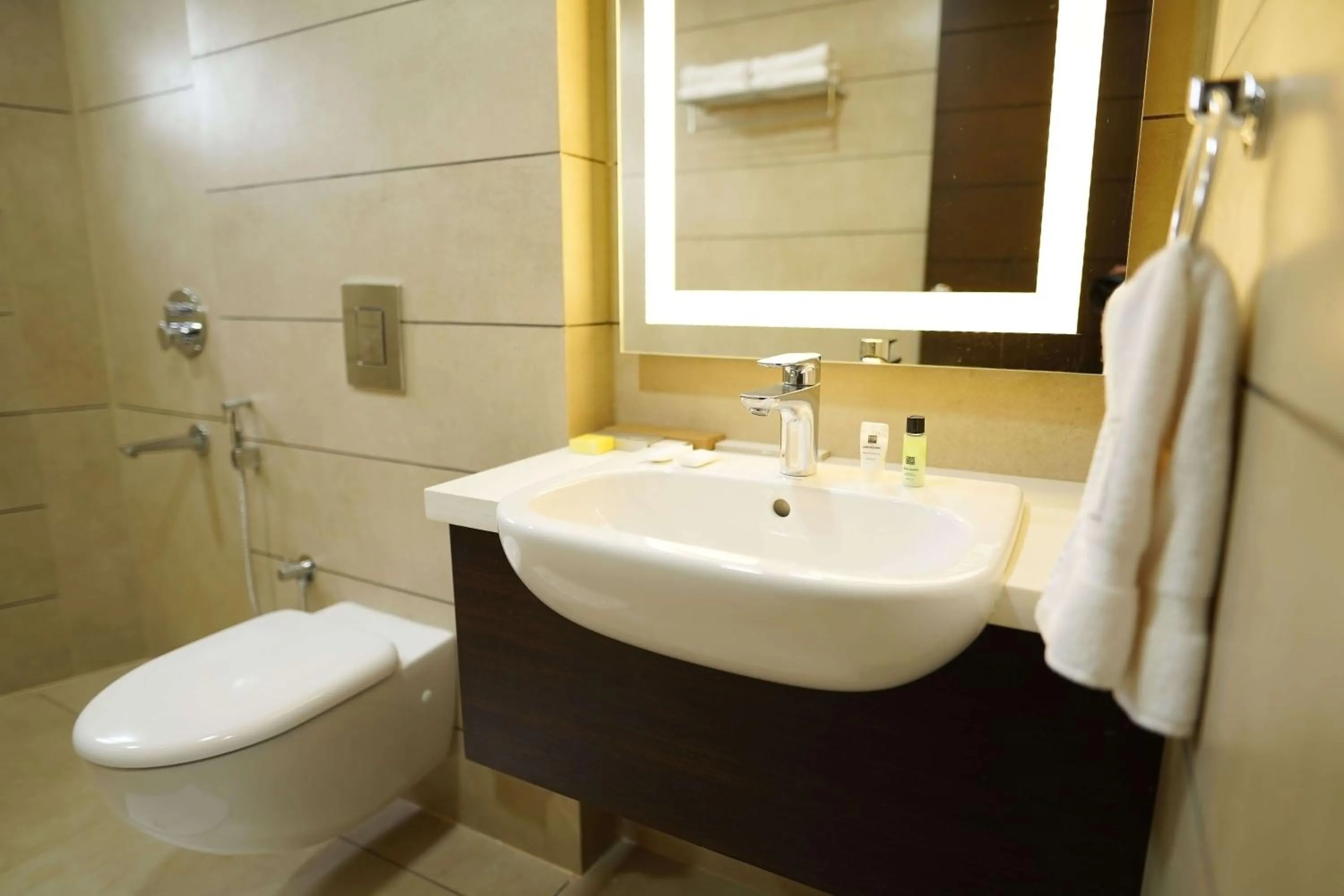 Bathroom in The Terrace by Ladder Mgd by Citrine