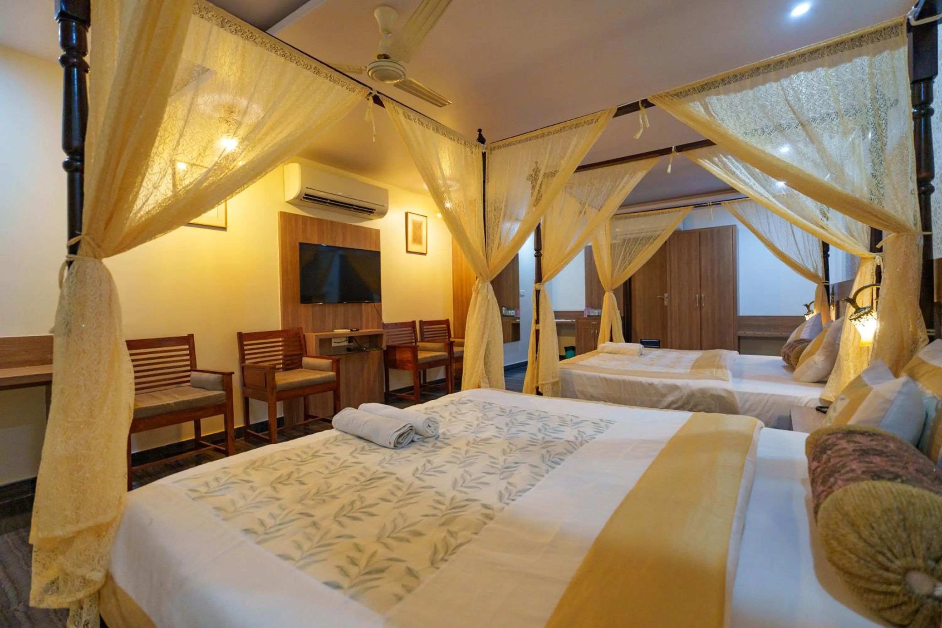 Bed in Trimrooms Mount Blue