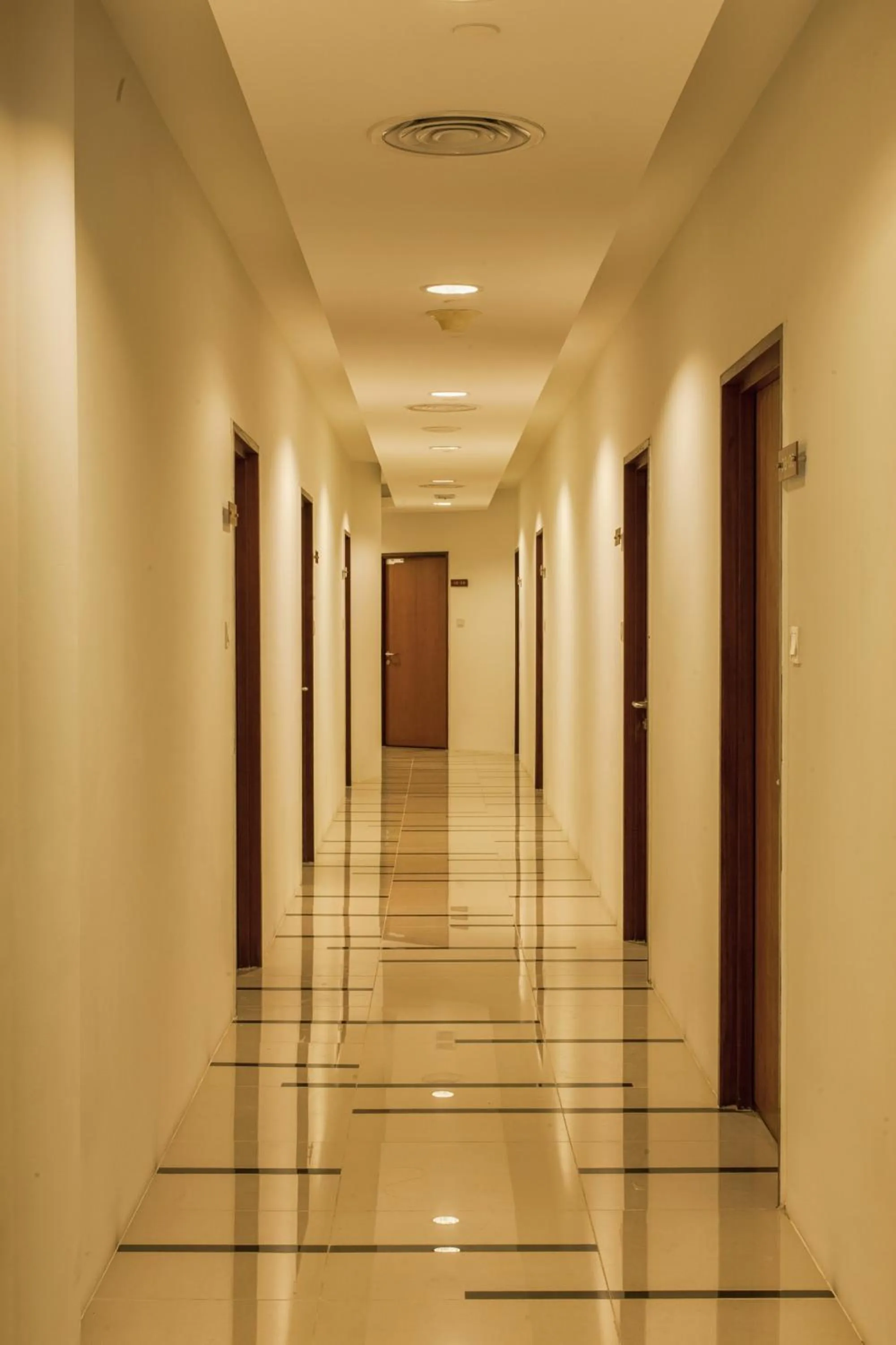 Decorative detail in Luxfort 118 Service Suites