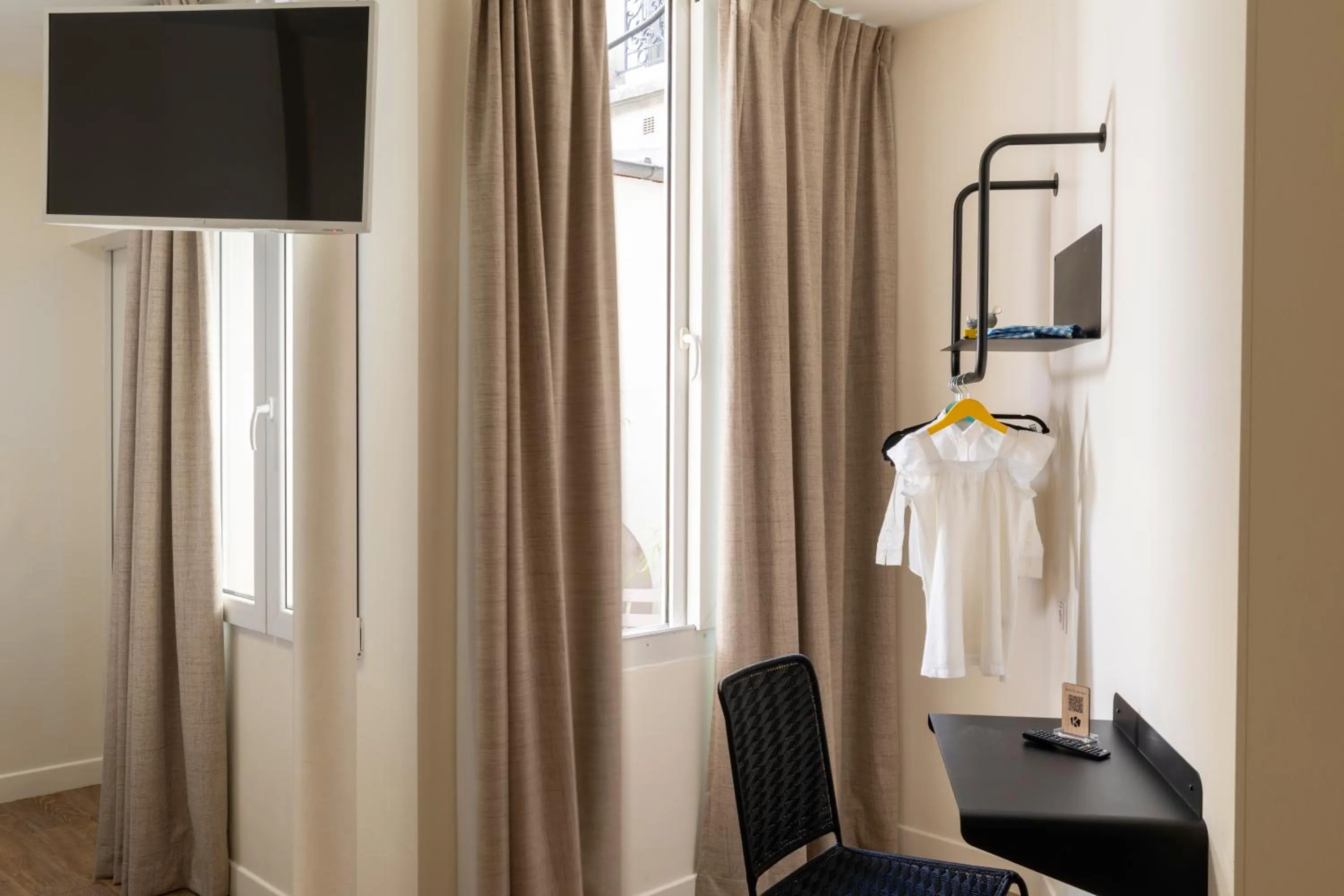 TV and multimedia in Hôtel Korner Etoile