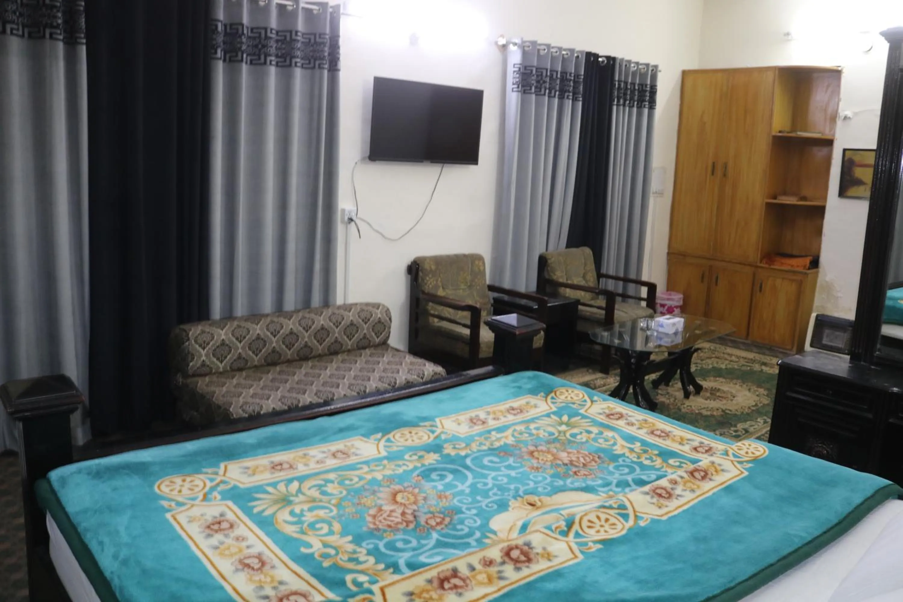 Bed in The City Lodge