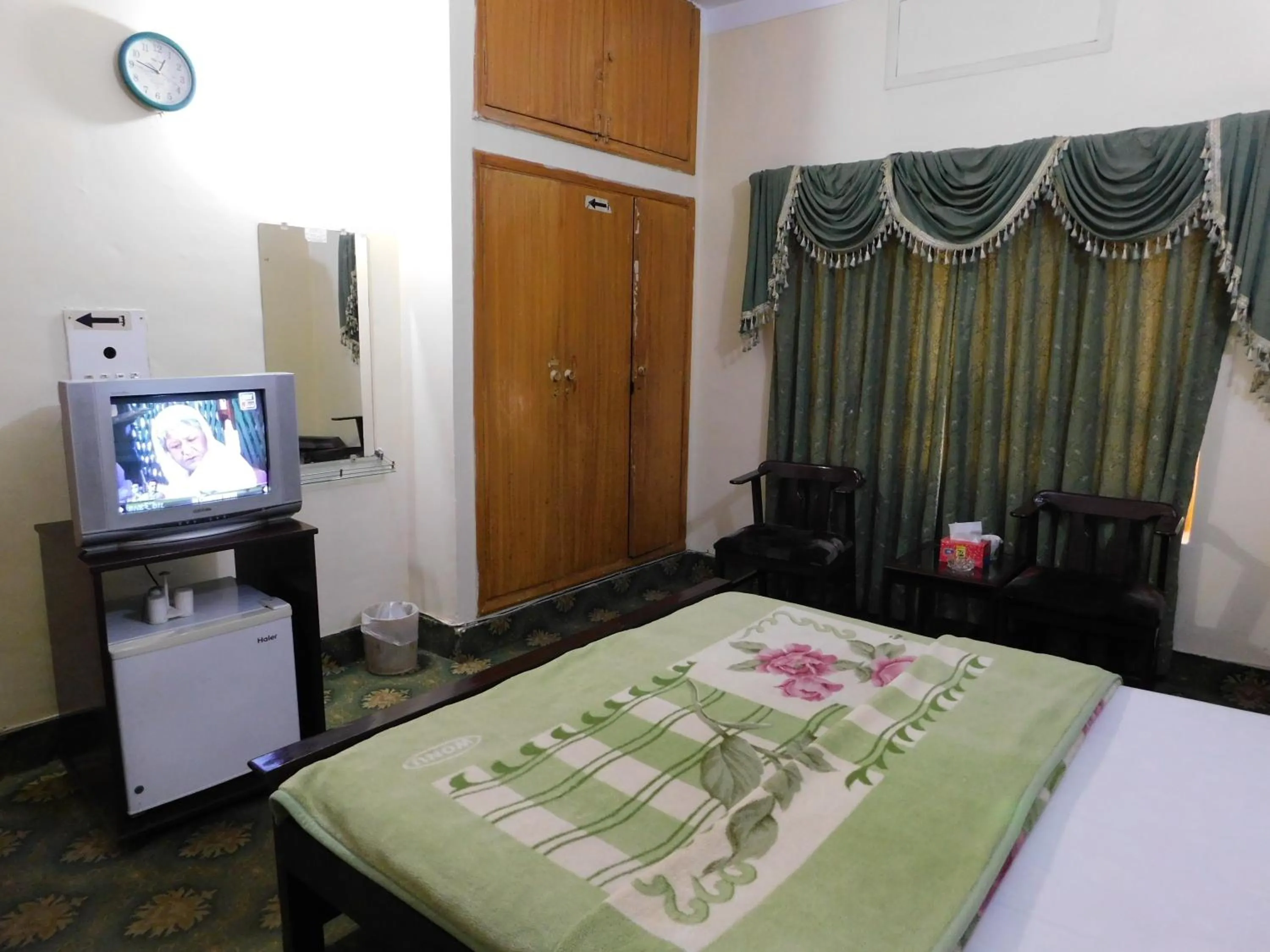 Bed in The City Lodge