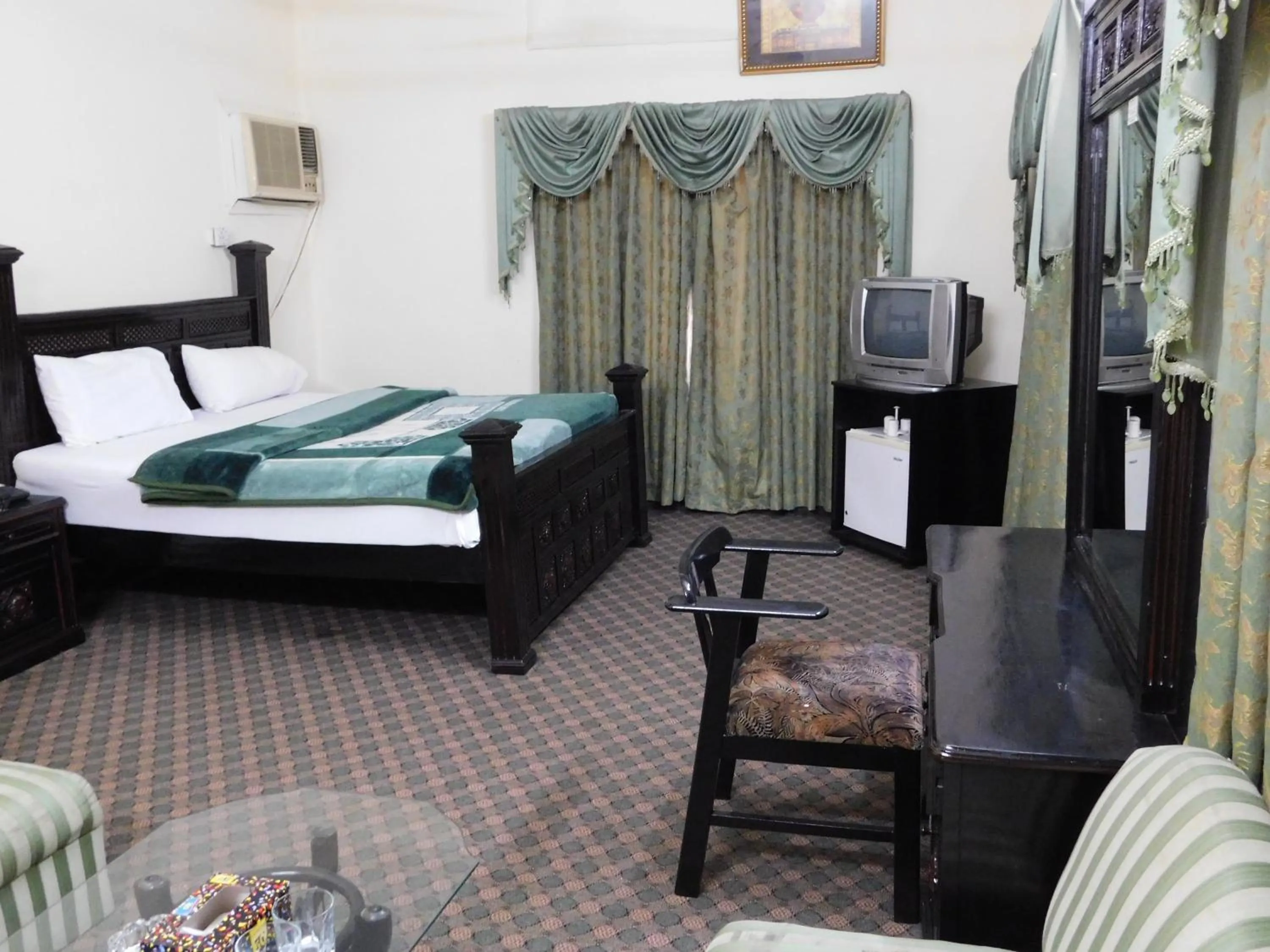 Bed in The City Lodge