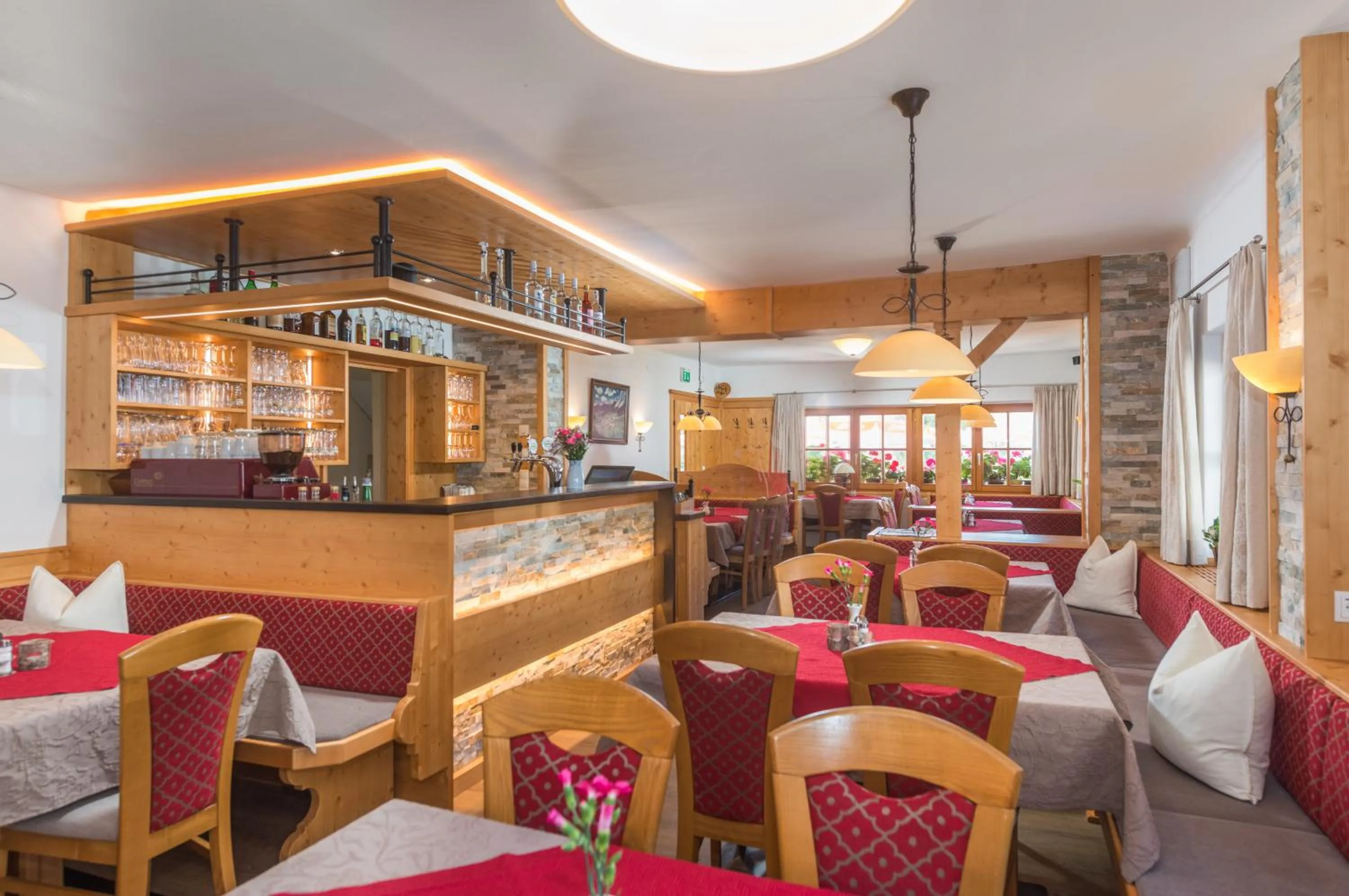 Restaurant/places to eat in Gasthof Edelbrunn