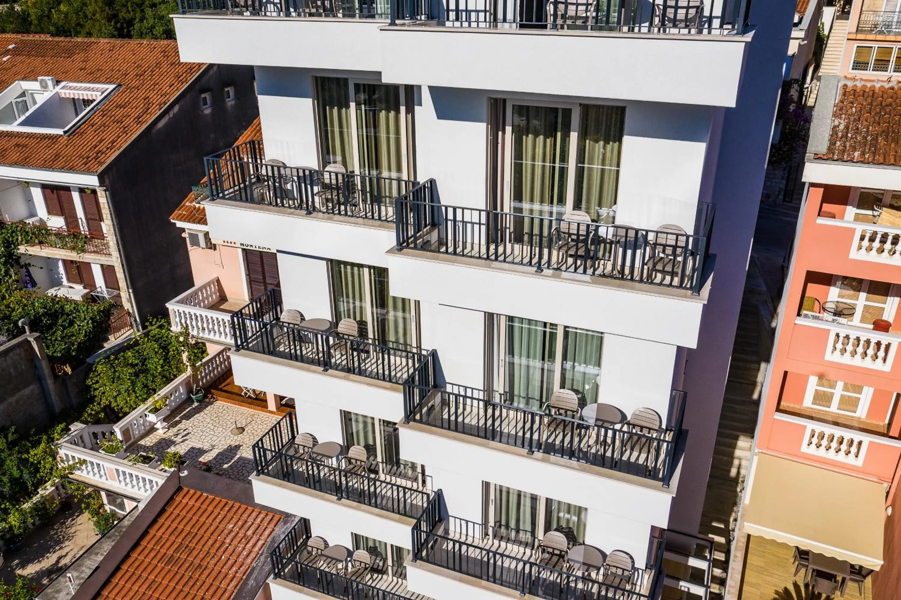 Property building in Hotel Bono