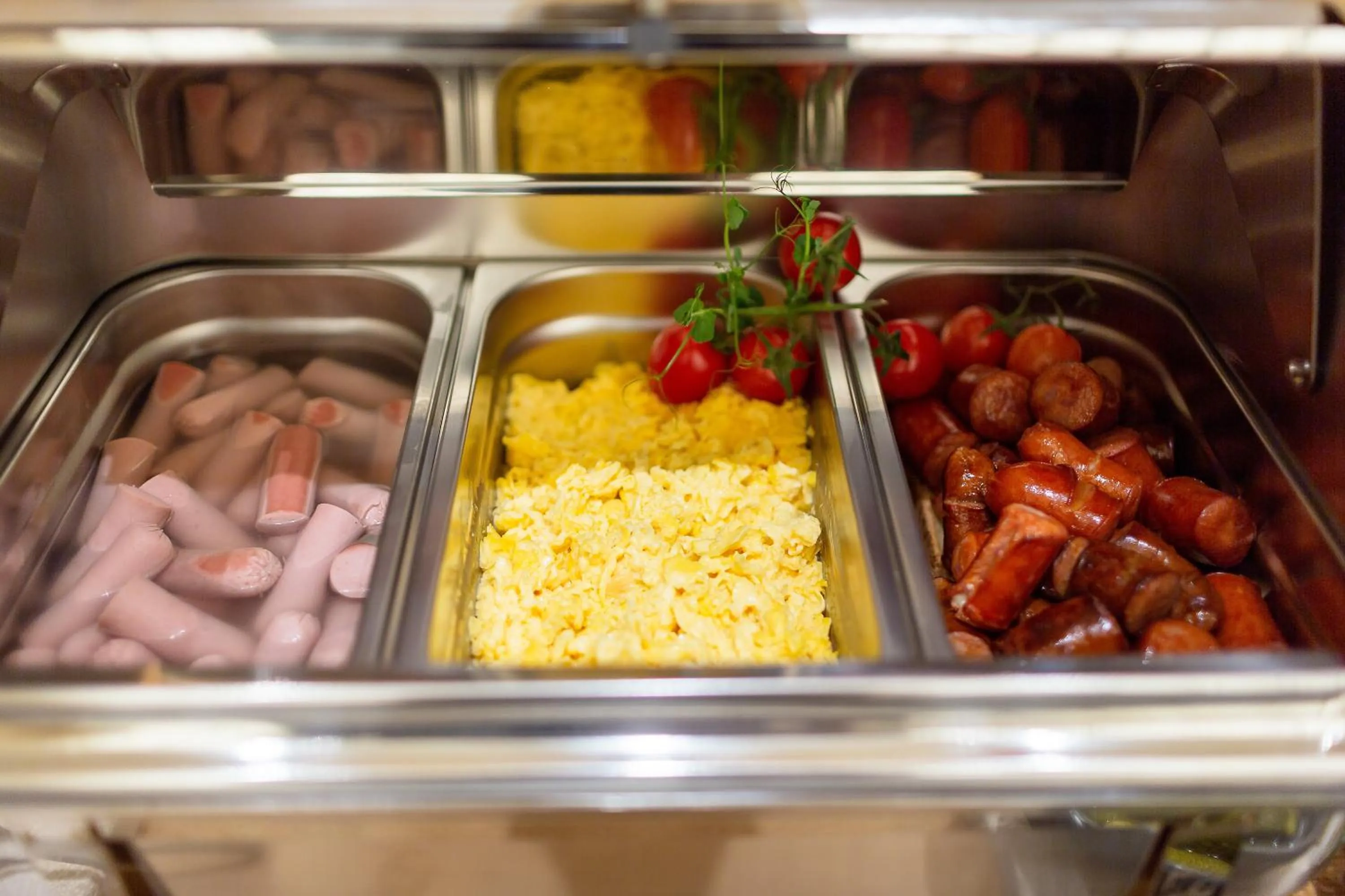 Buffet breakfast in Hotel Bono