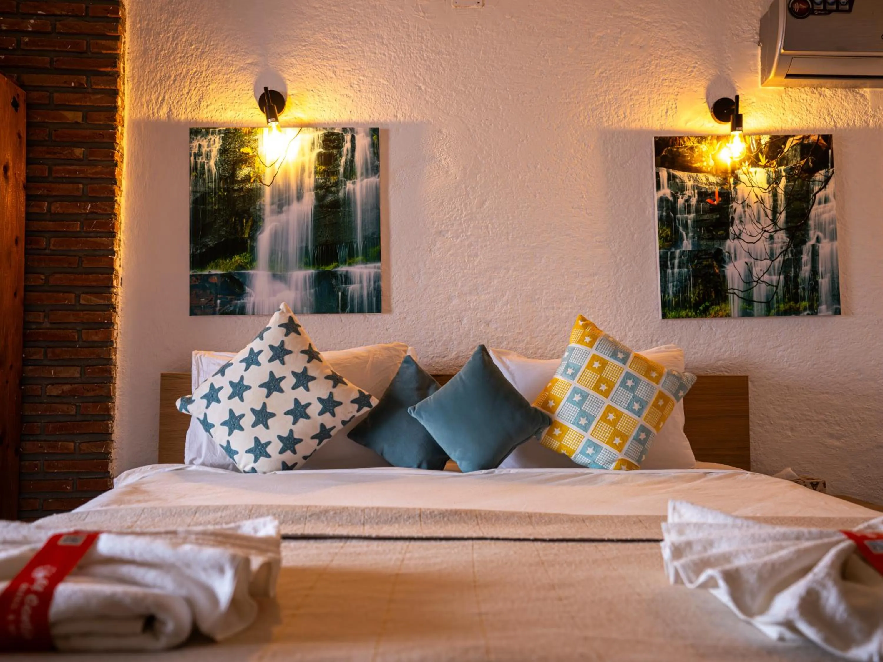 Bed in Resort Hotel El Cortijo & Spa