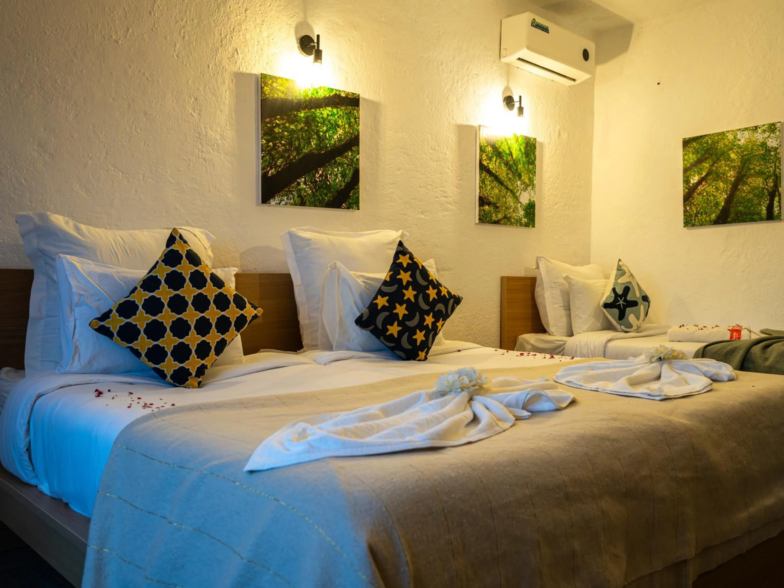 Bed in Resort Hotel El Cortijo & Spa