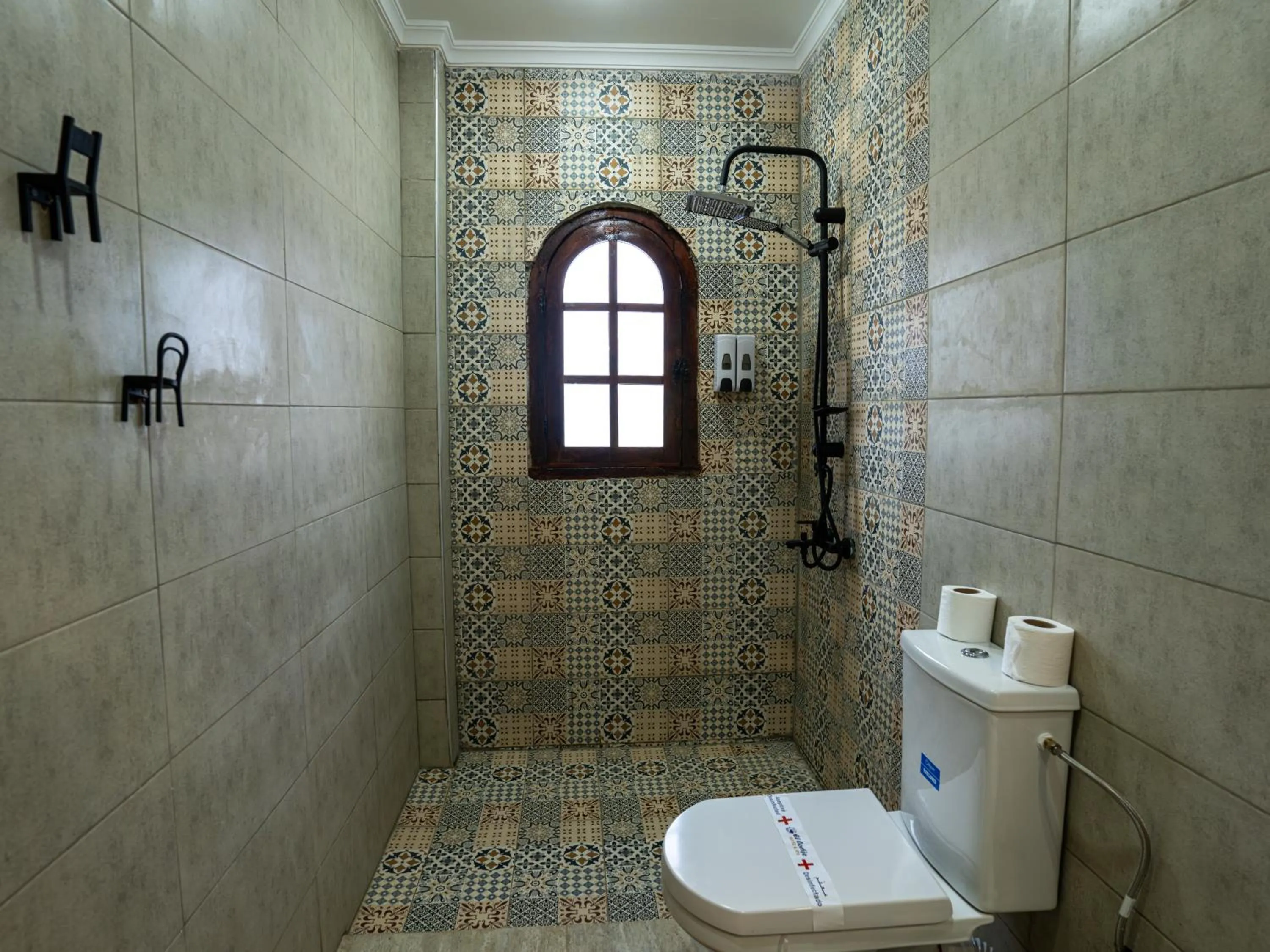 Shower in Resort Hotel El Cortijo & Spa