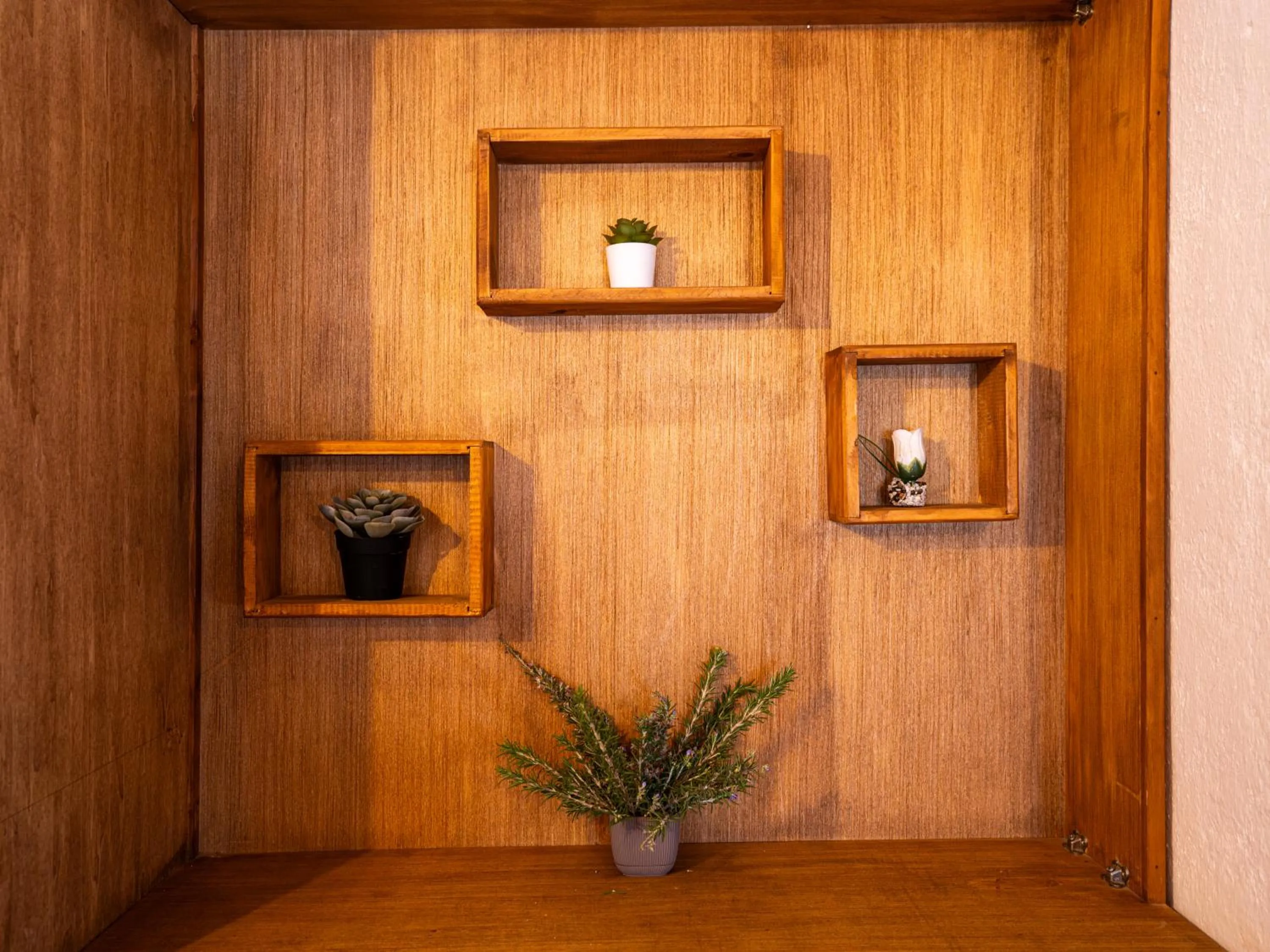 wardrobe in Resort Hotel El Cortijo & Spa