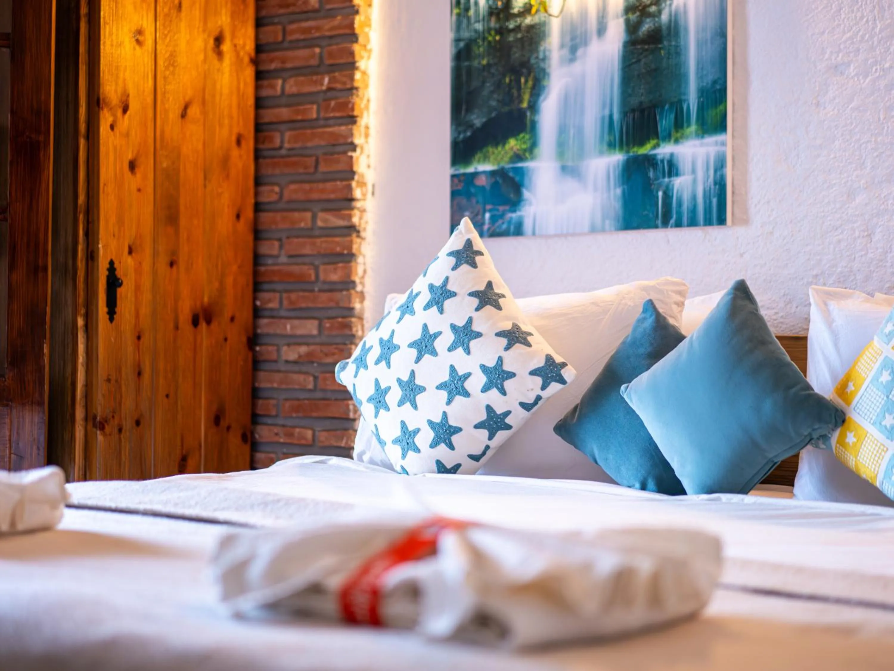 Bed in Resort Hotel El Cortijo & Spa