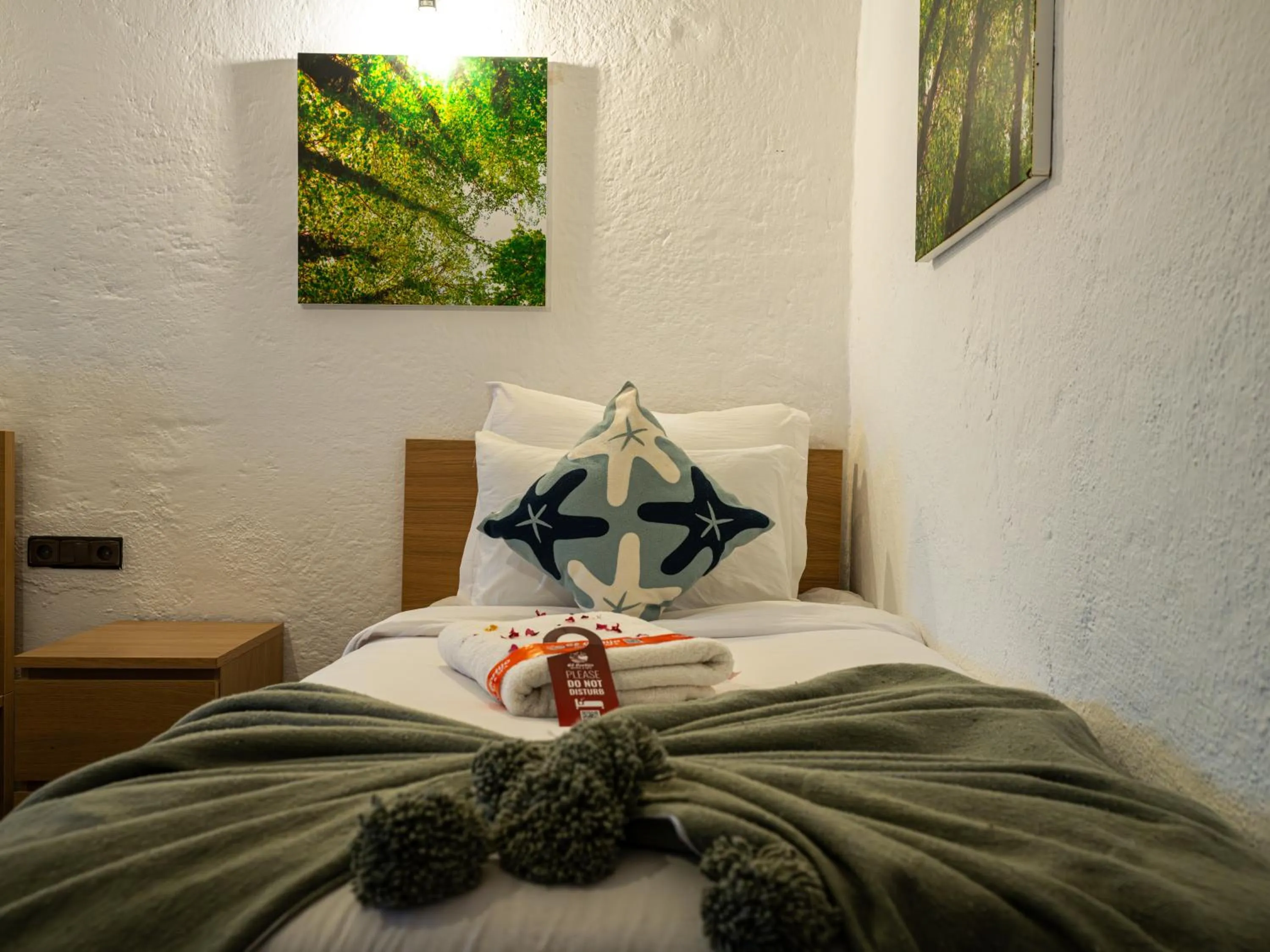 Bed in Resort Hotel El Cortijo & Spa