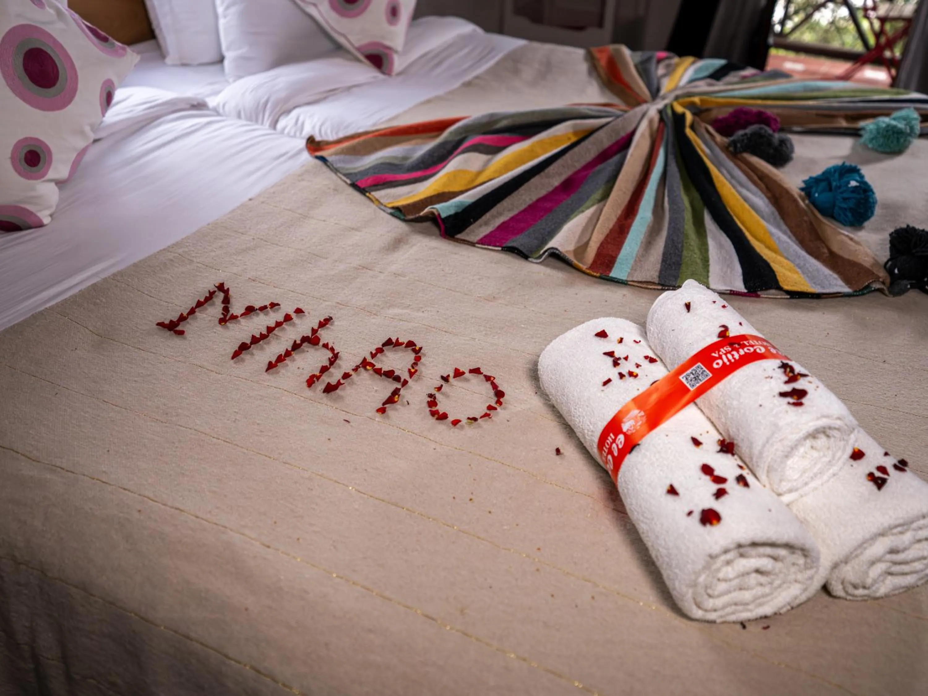 Bed in Resort Hotel El Cortijo & Spa