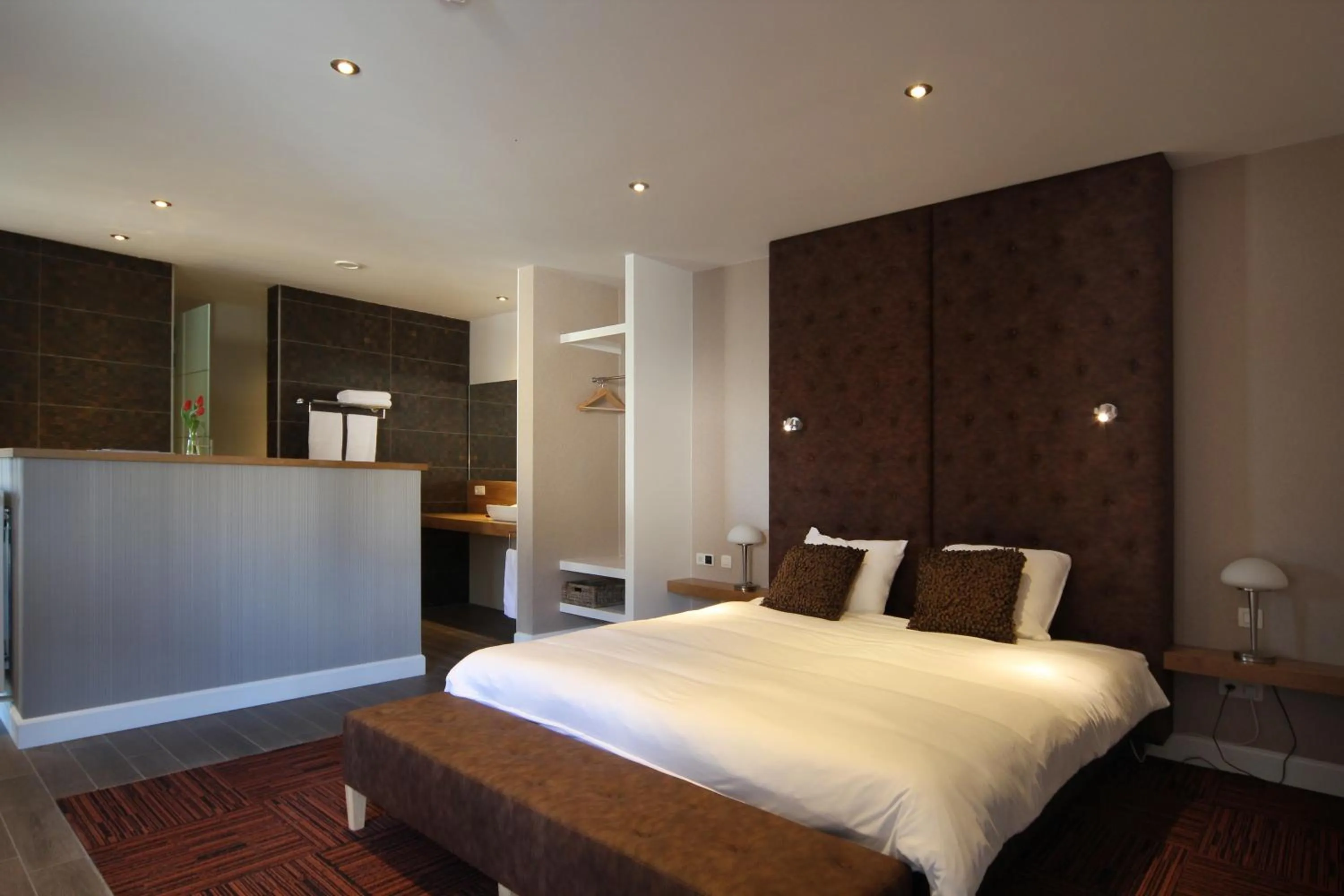 Photo of the whole room, Bed in B&B 4 Seasons