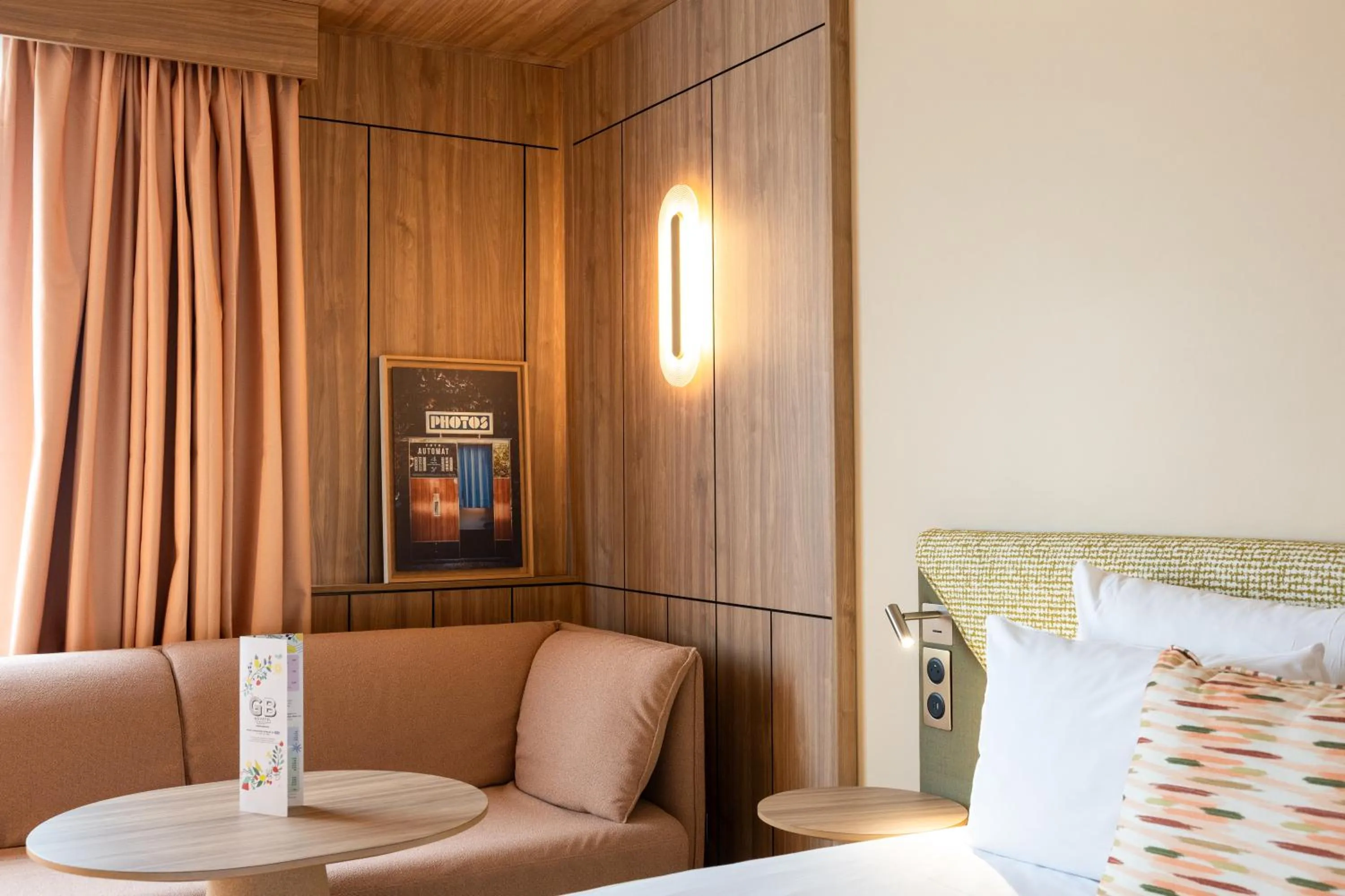 Bedroom, Bed in Novotel Toulouse Purpan Aéroport