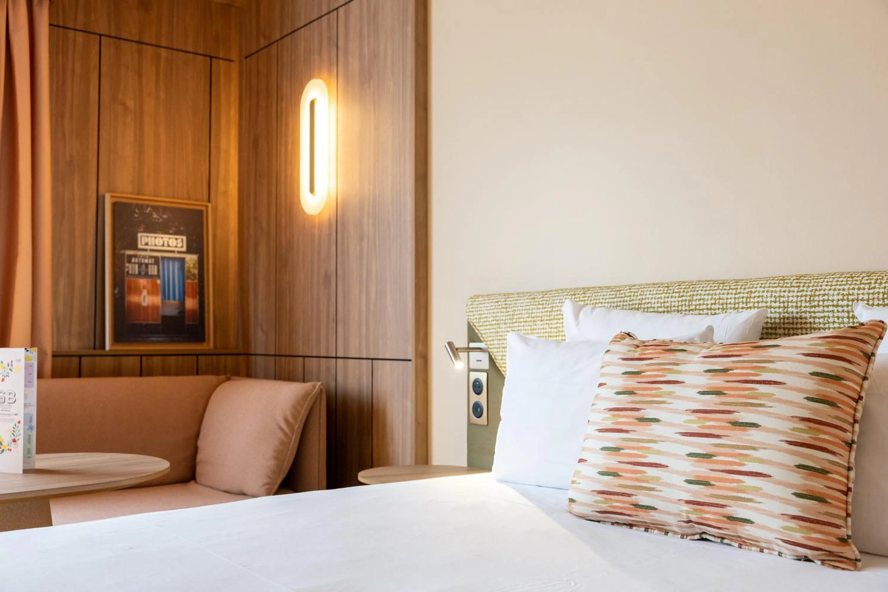 Bedroom, Bed in Novotel Toulouse Purpan Aéroport