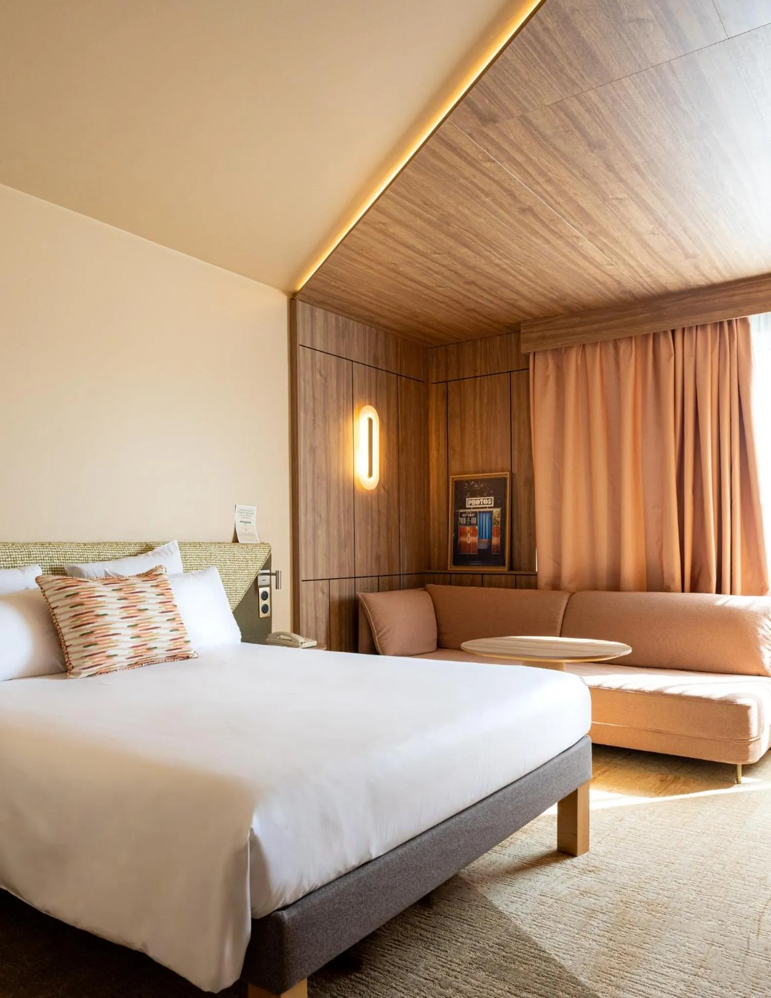 Photo of the whole room, Bed in Novotel Toulouse Purpan Aéroport