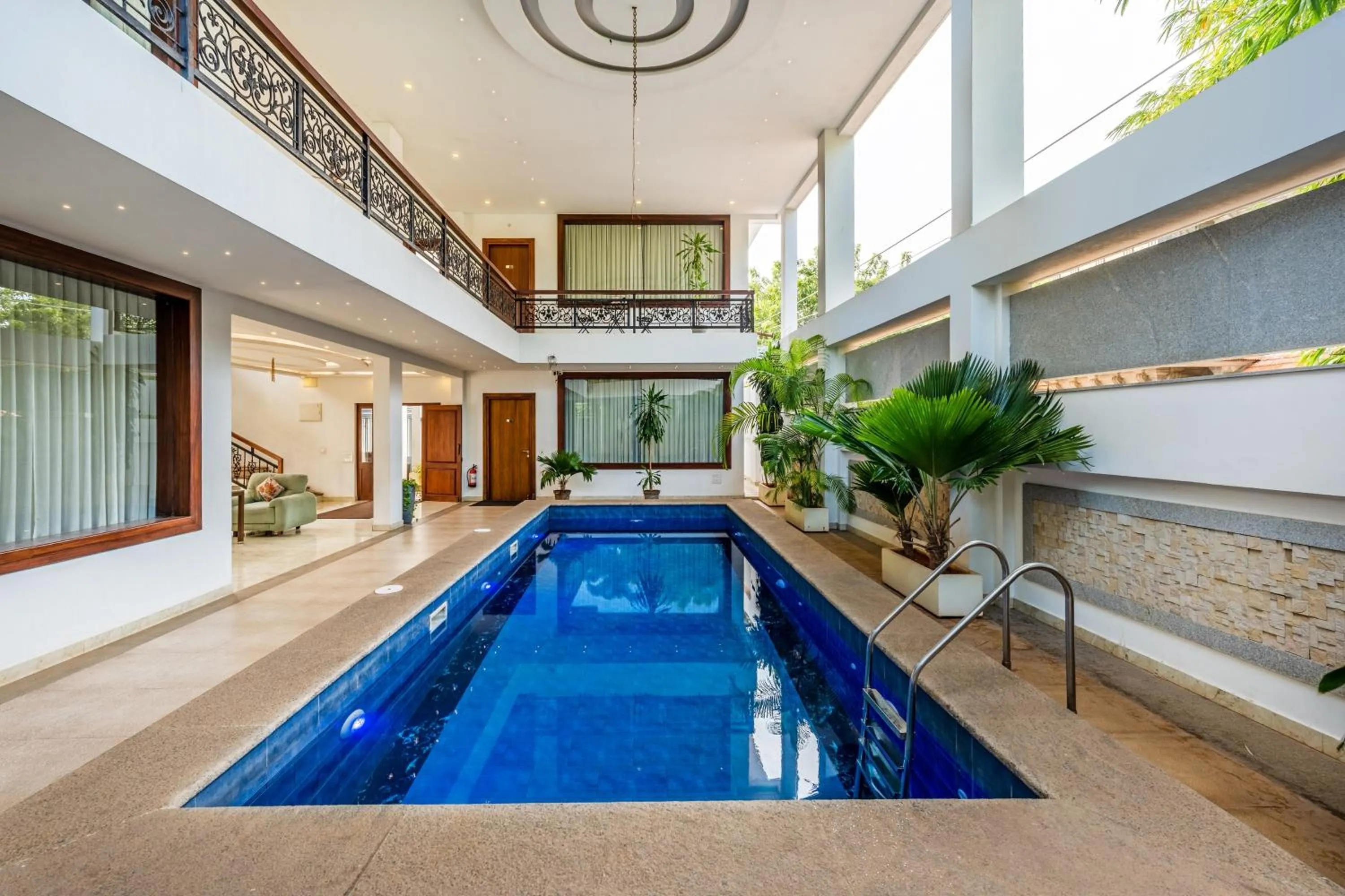 Swimming pool in Treebo Premium Villa Escape In With Pool View