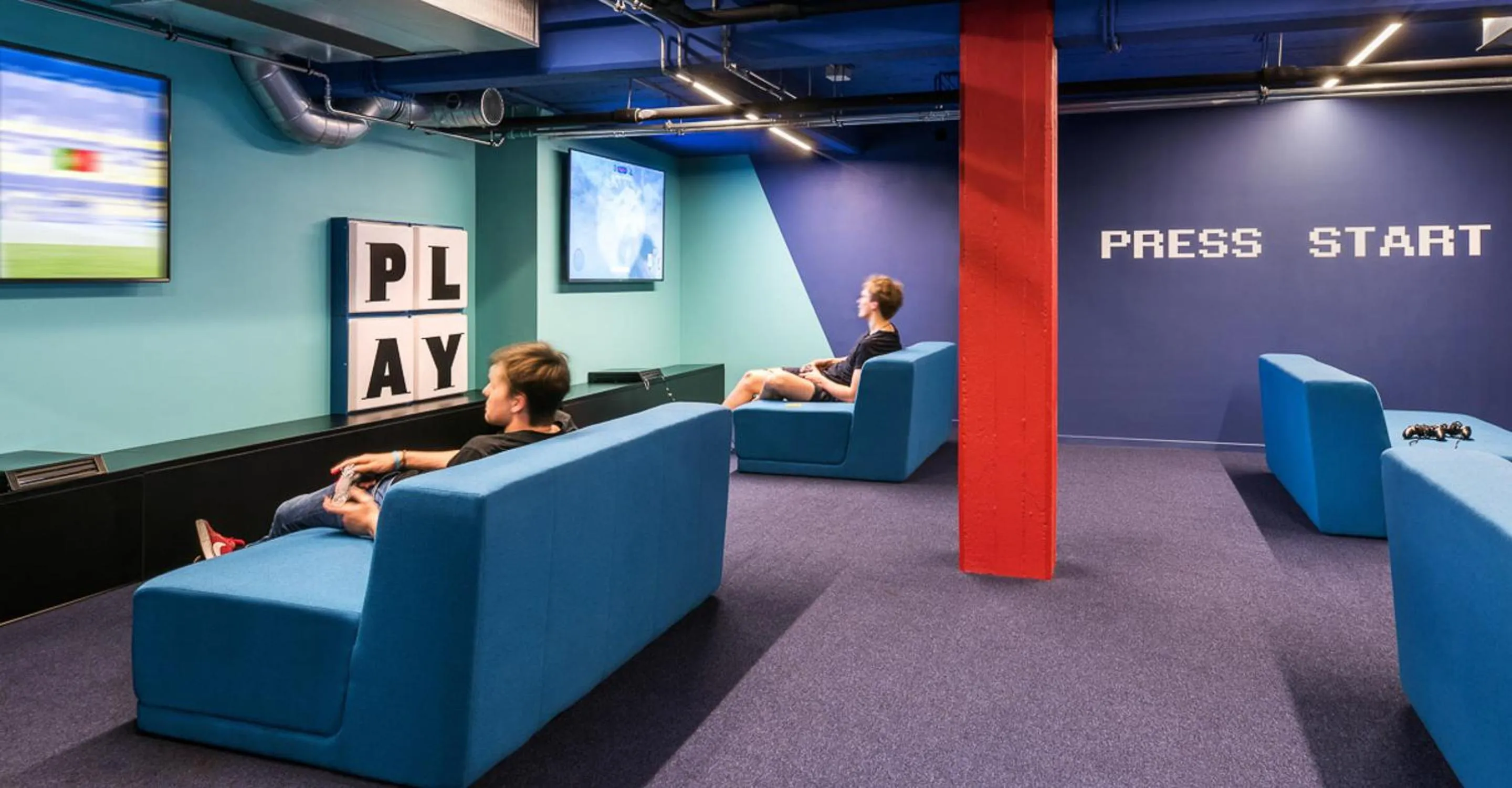 Game Room in The Social Hub Rotterdam