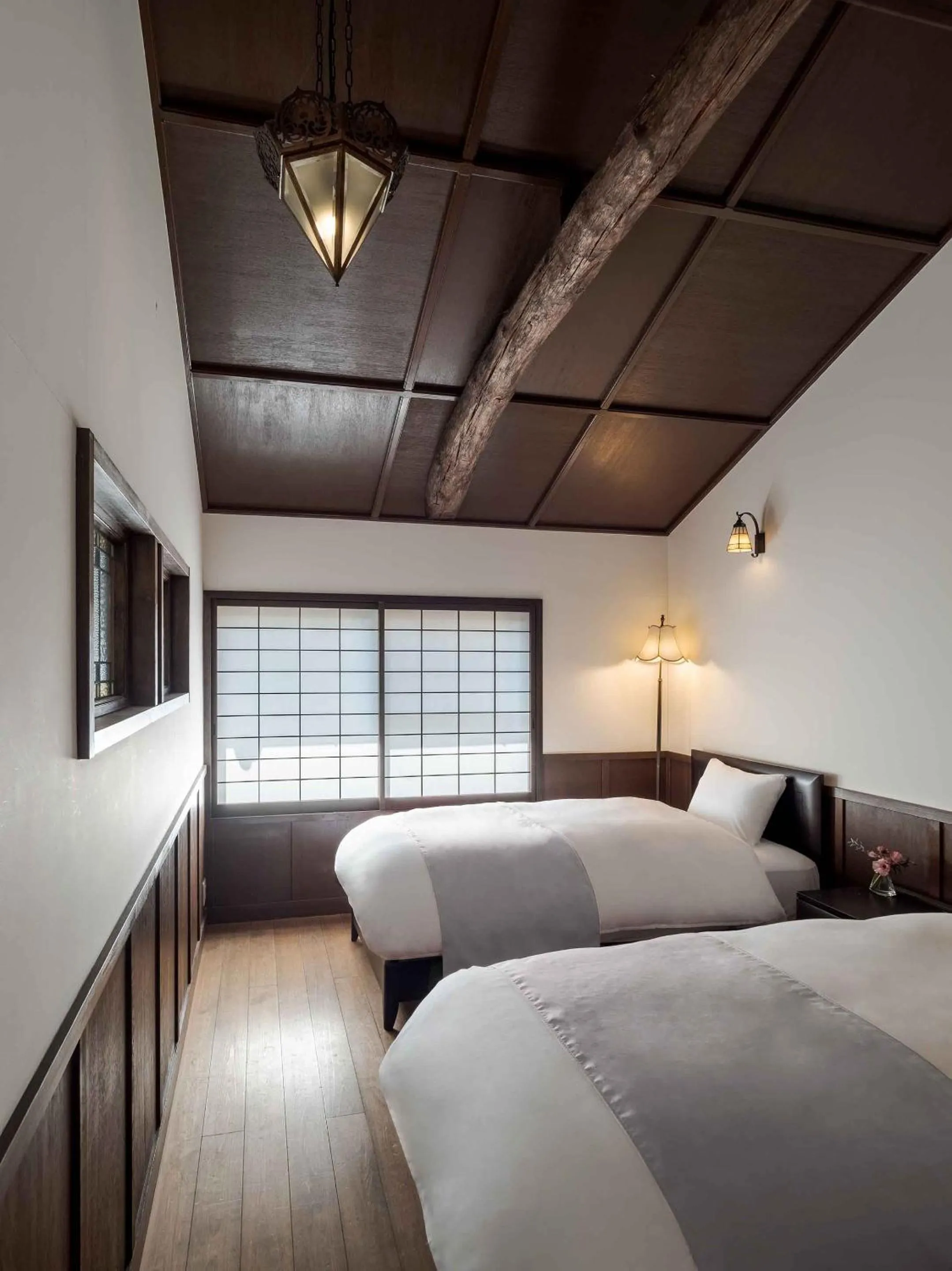 Bedroom, Bed in Hatoba an Machiya House