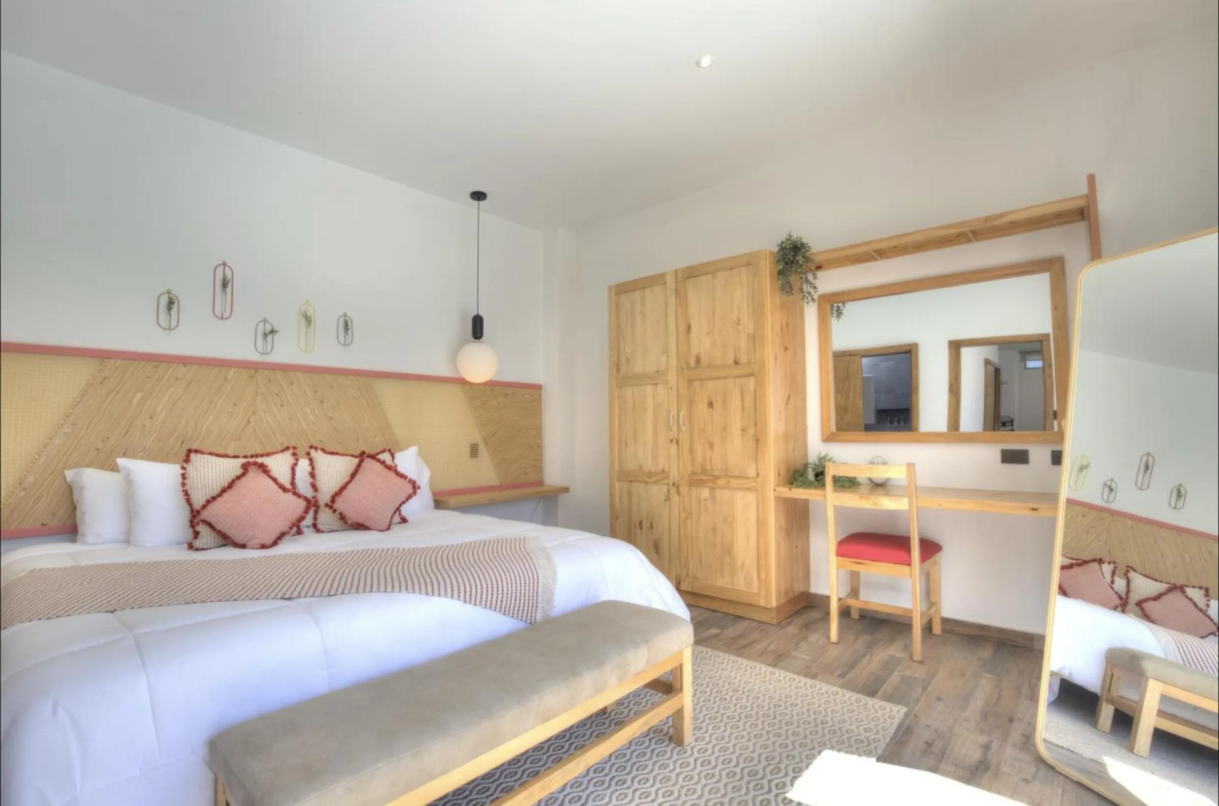 Photo of the whole room, Bed in Garten Hotel