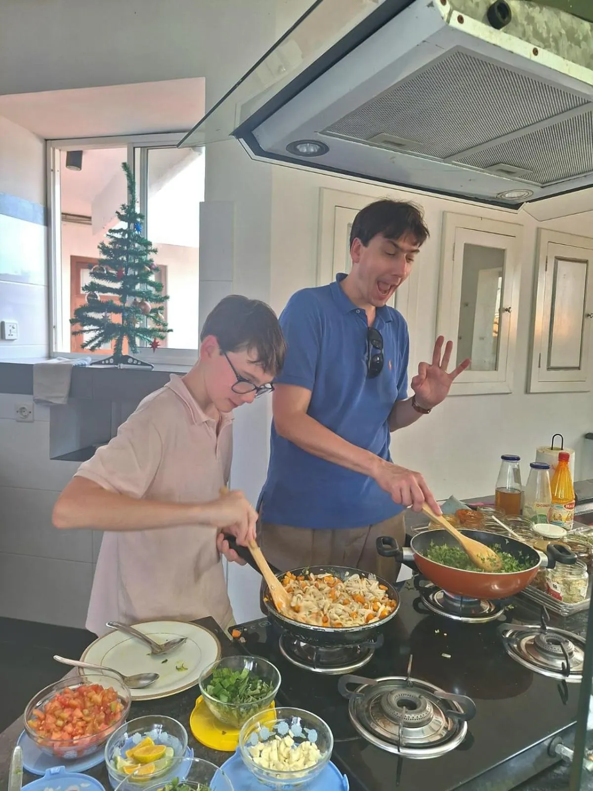 Restaurant/places to eat in Suriya Arana