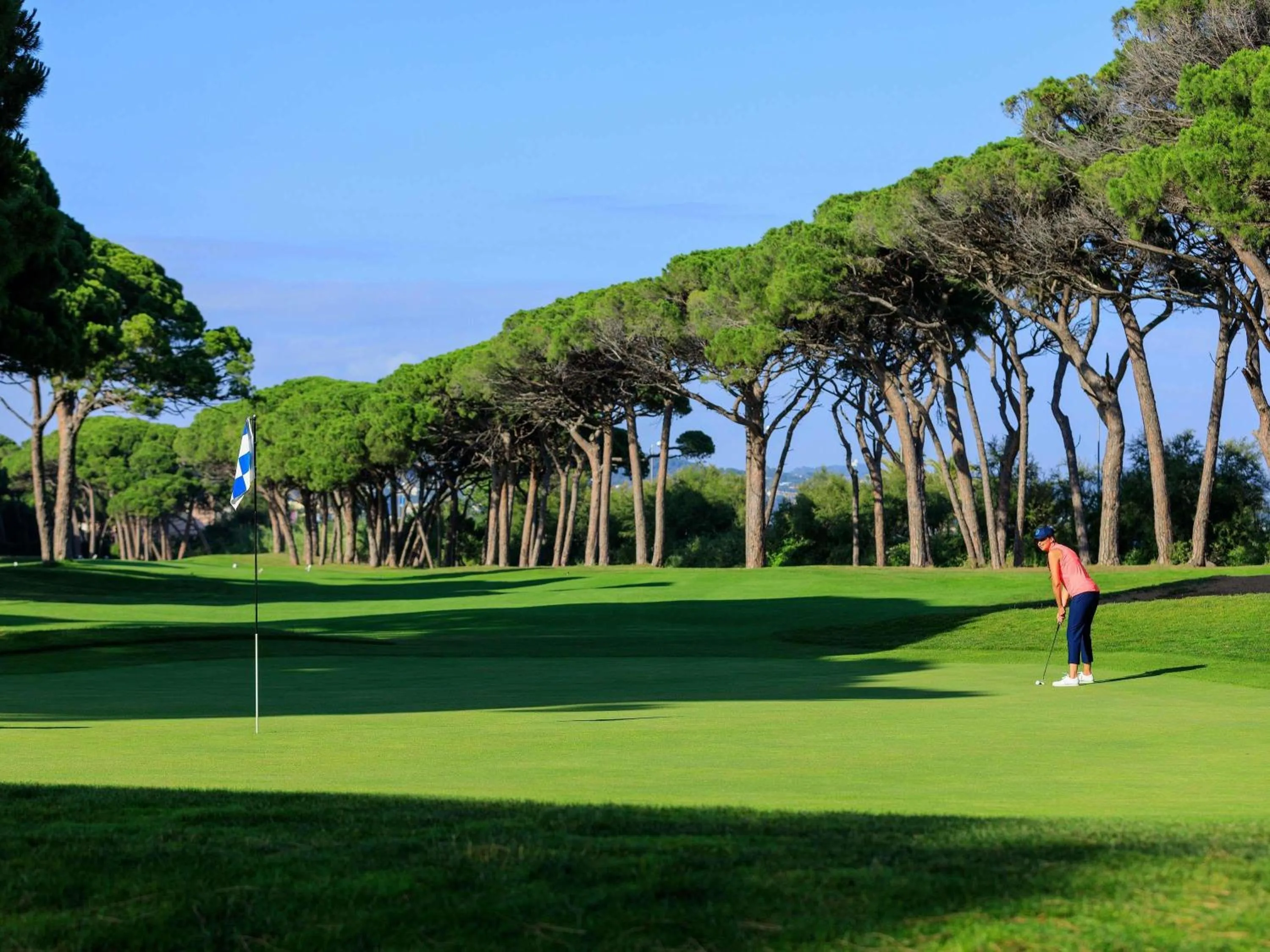 Golfcourse in Pullman Cannes Mandelieu