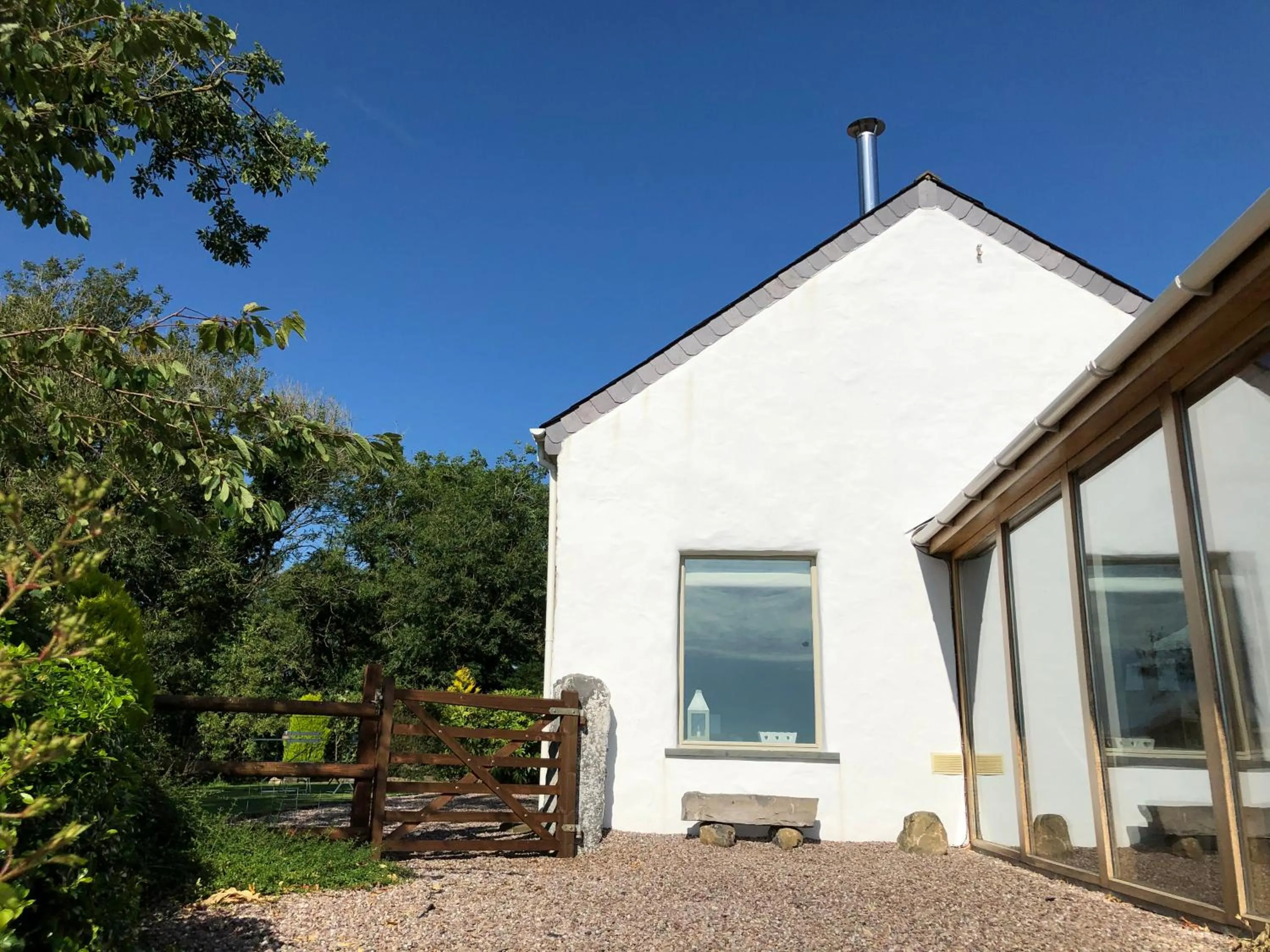 Property building in Dan y Graig Barn, Carmarthen