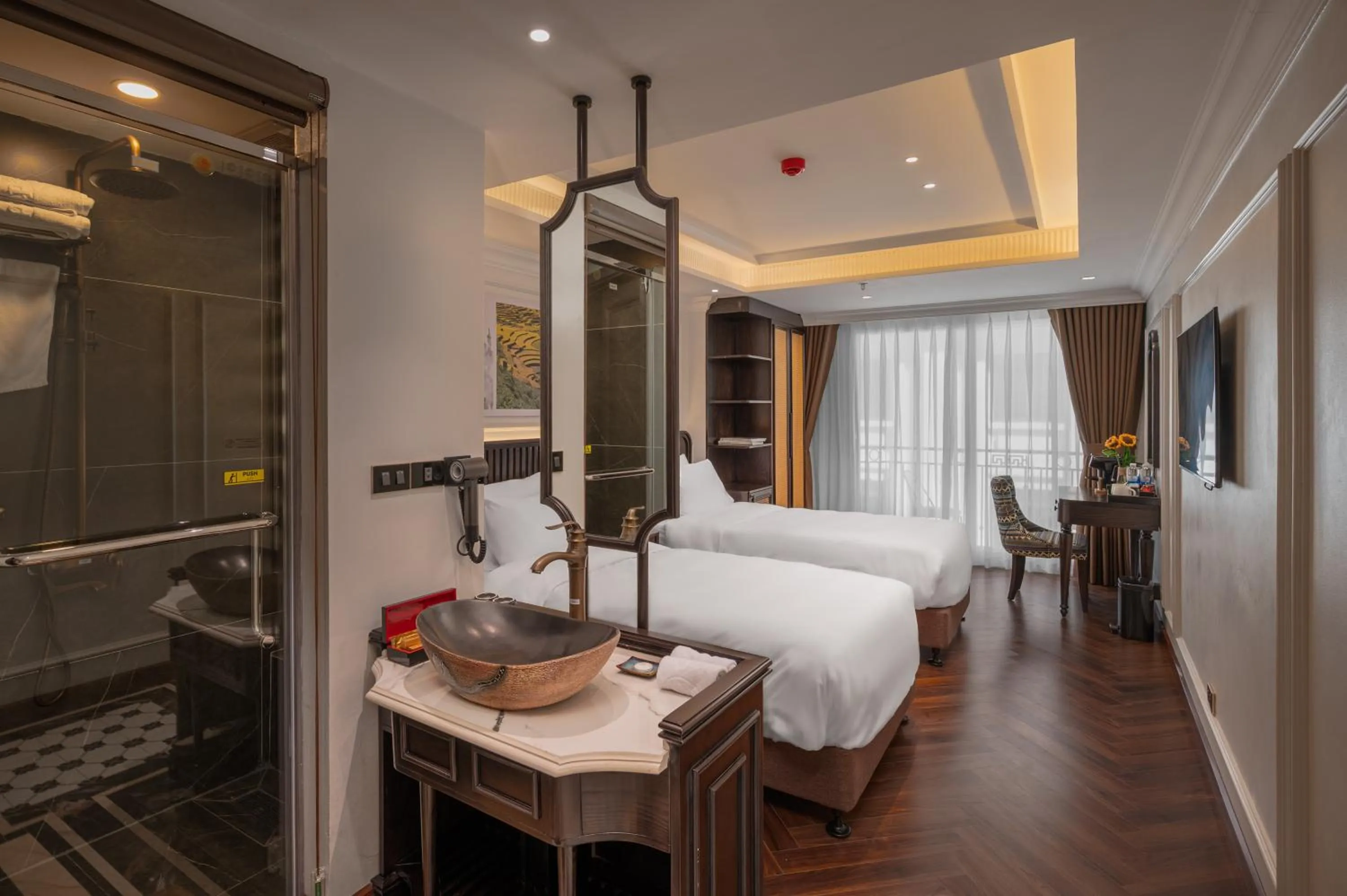 Photo of the whole room, Bed in Sapa Horizon Hotel