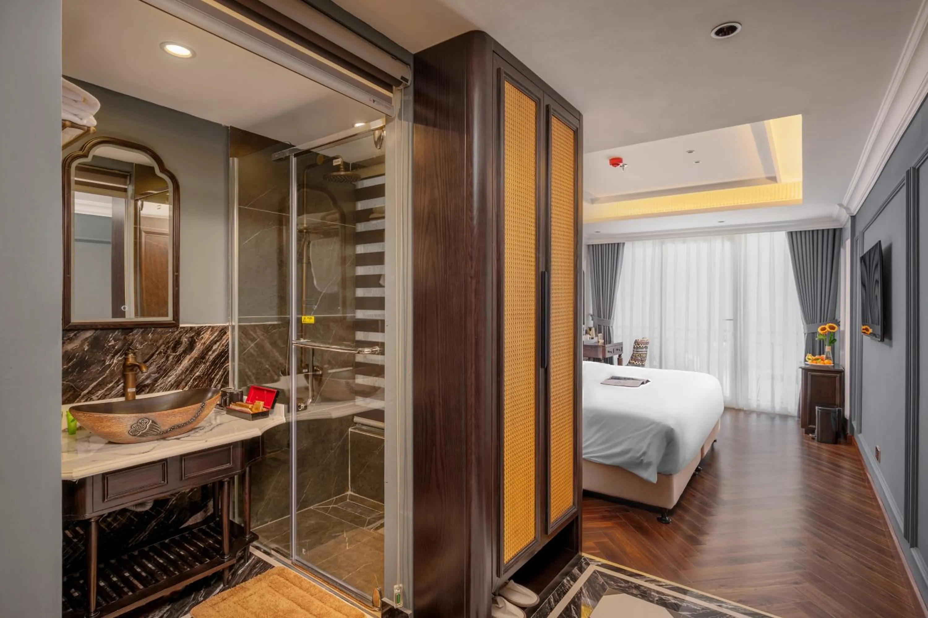 Photo of the whole room, Bed in Sapa Horizon Hotel