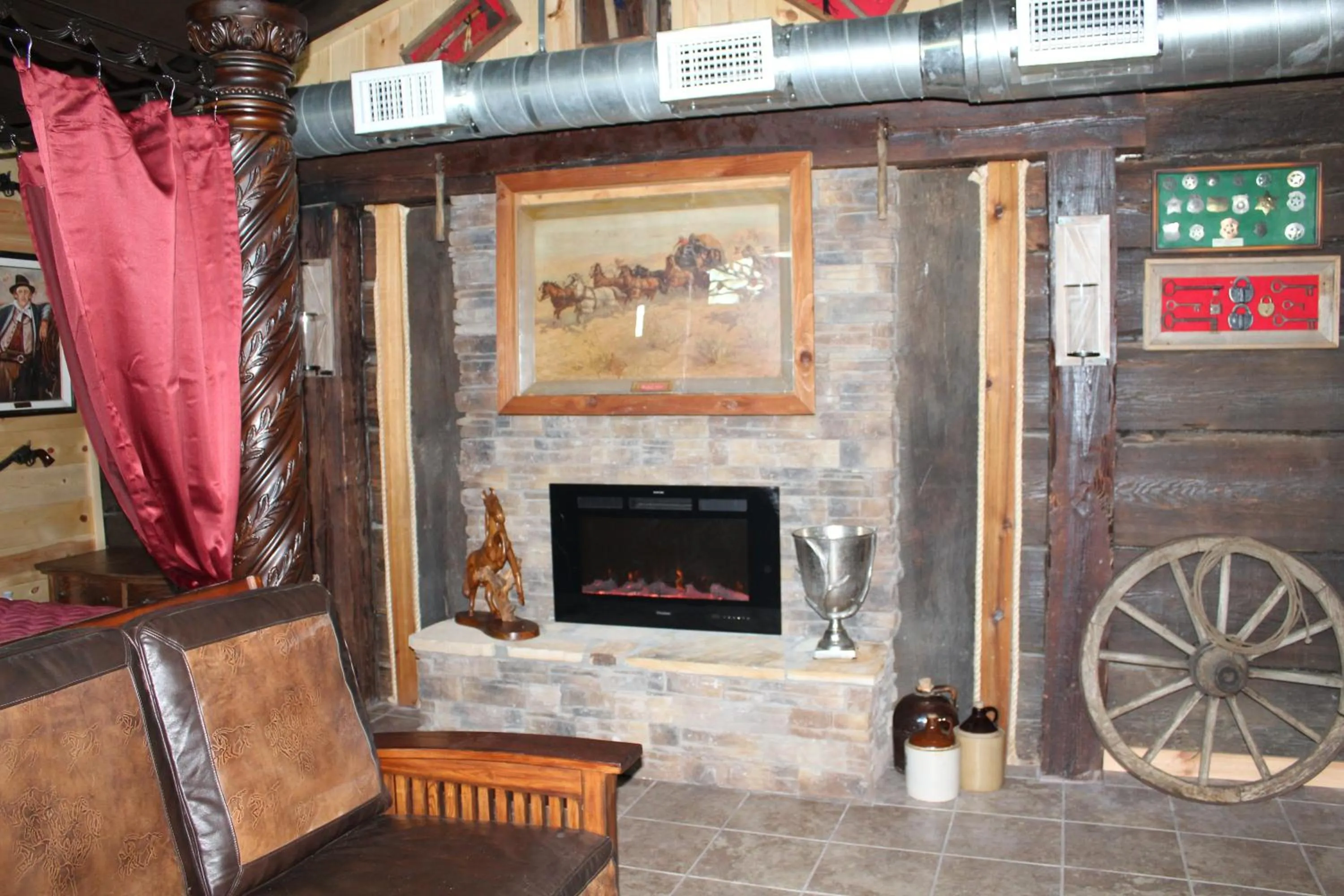 Samantha's Timber Inn