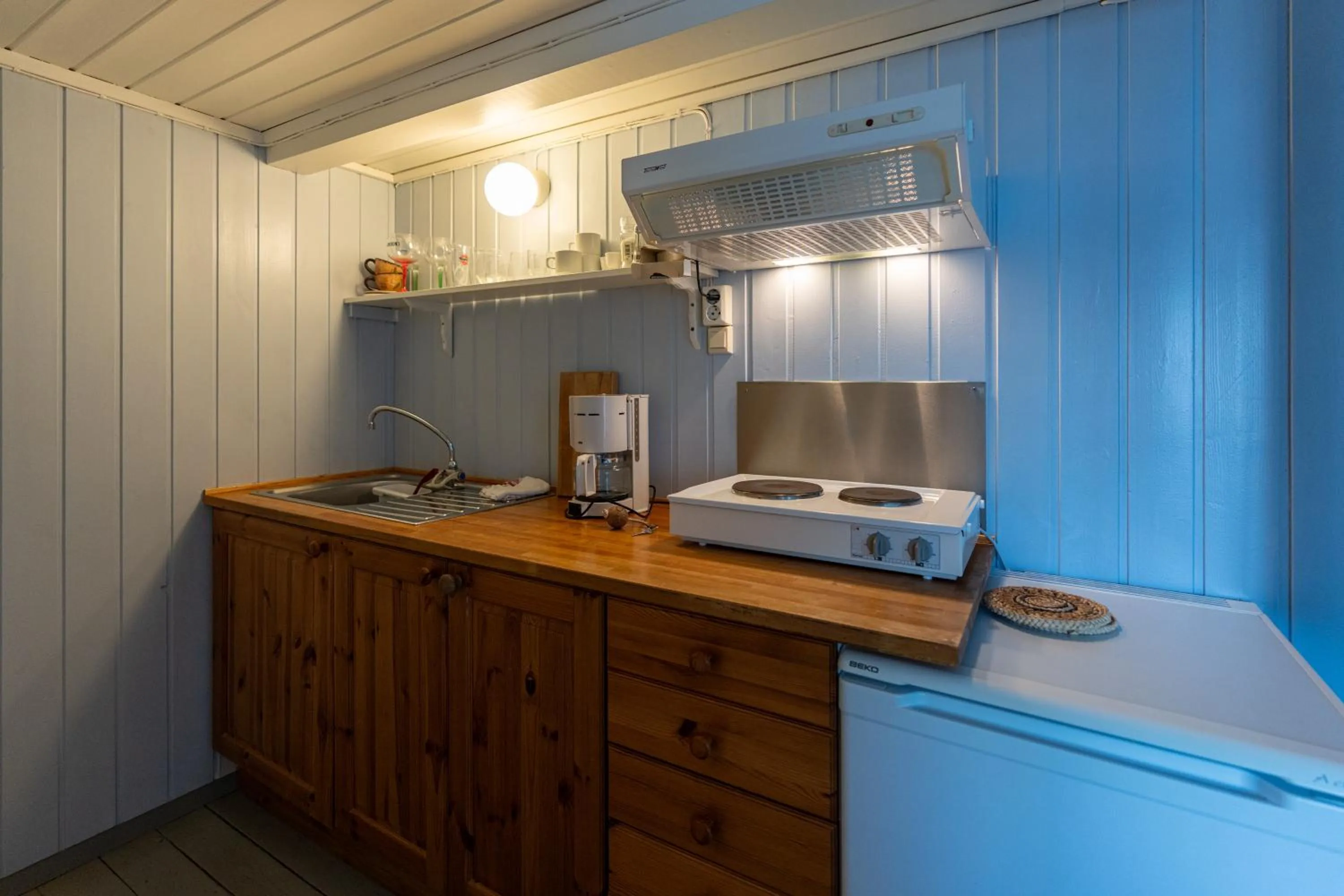 Coffee/tea facilities in Henningsvær Rorbuer