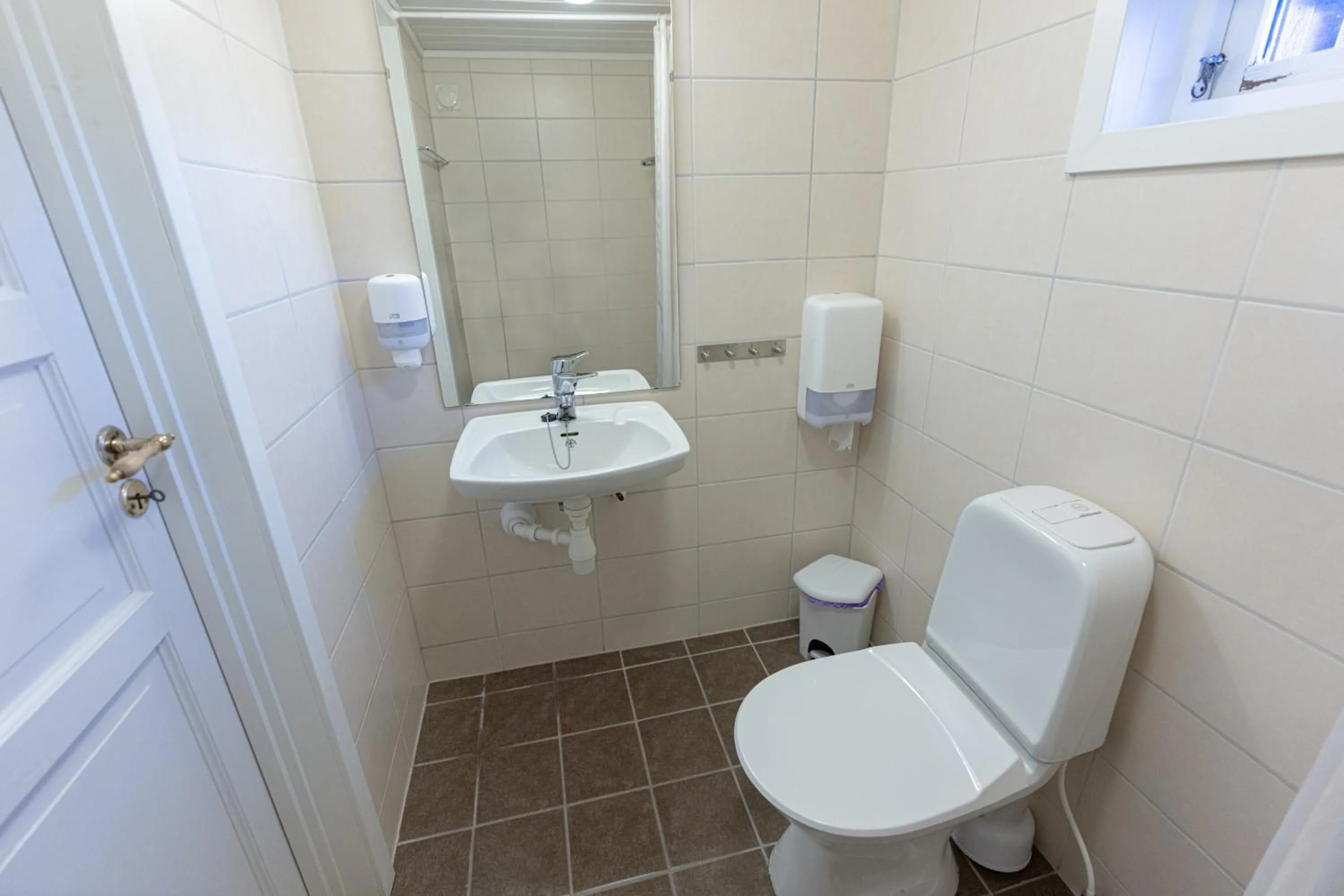 Bathroom in Henningsvær Rorbuer