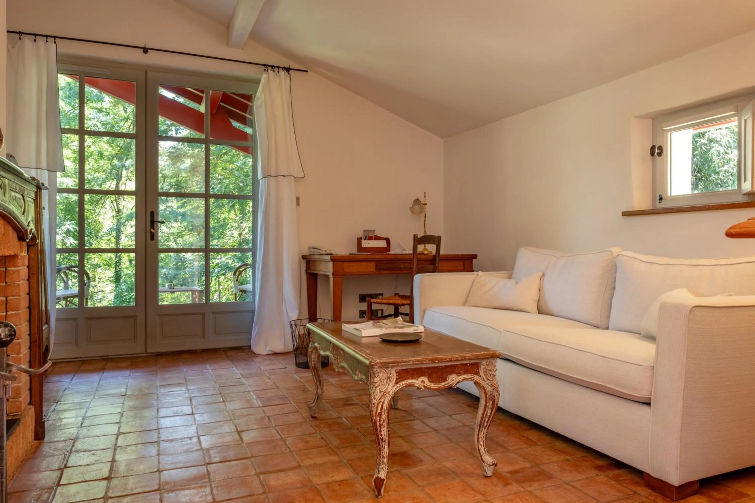 Living room in Auberge Ostapé