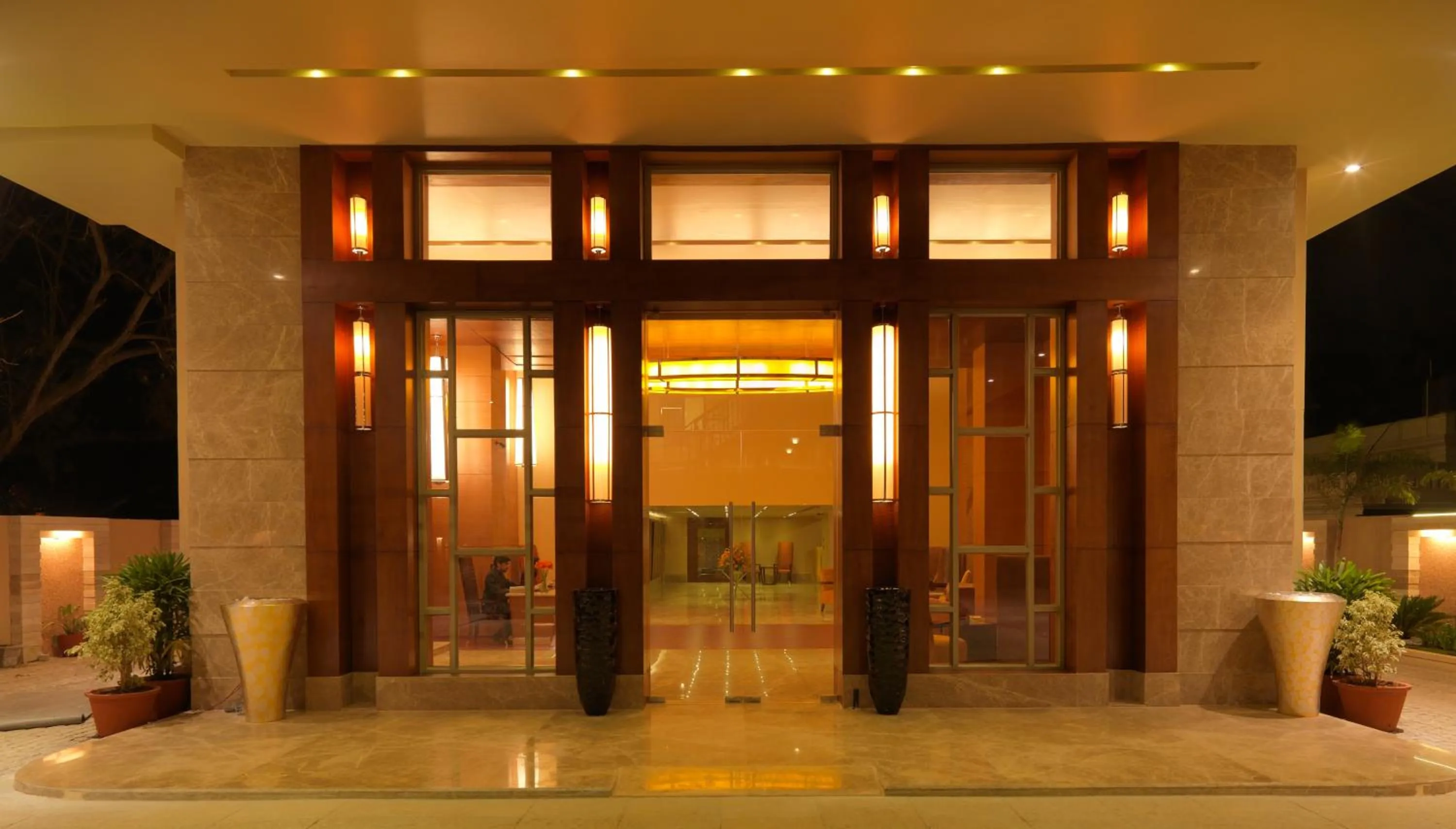 Facade/entrance in The Quorum