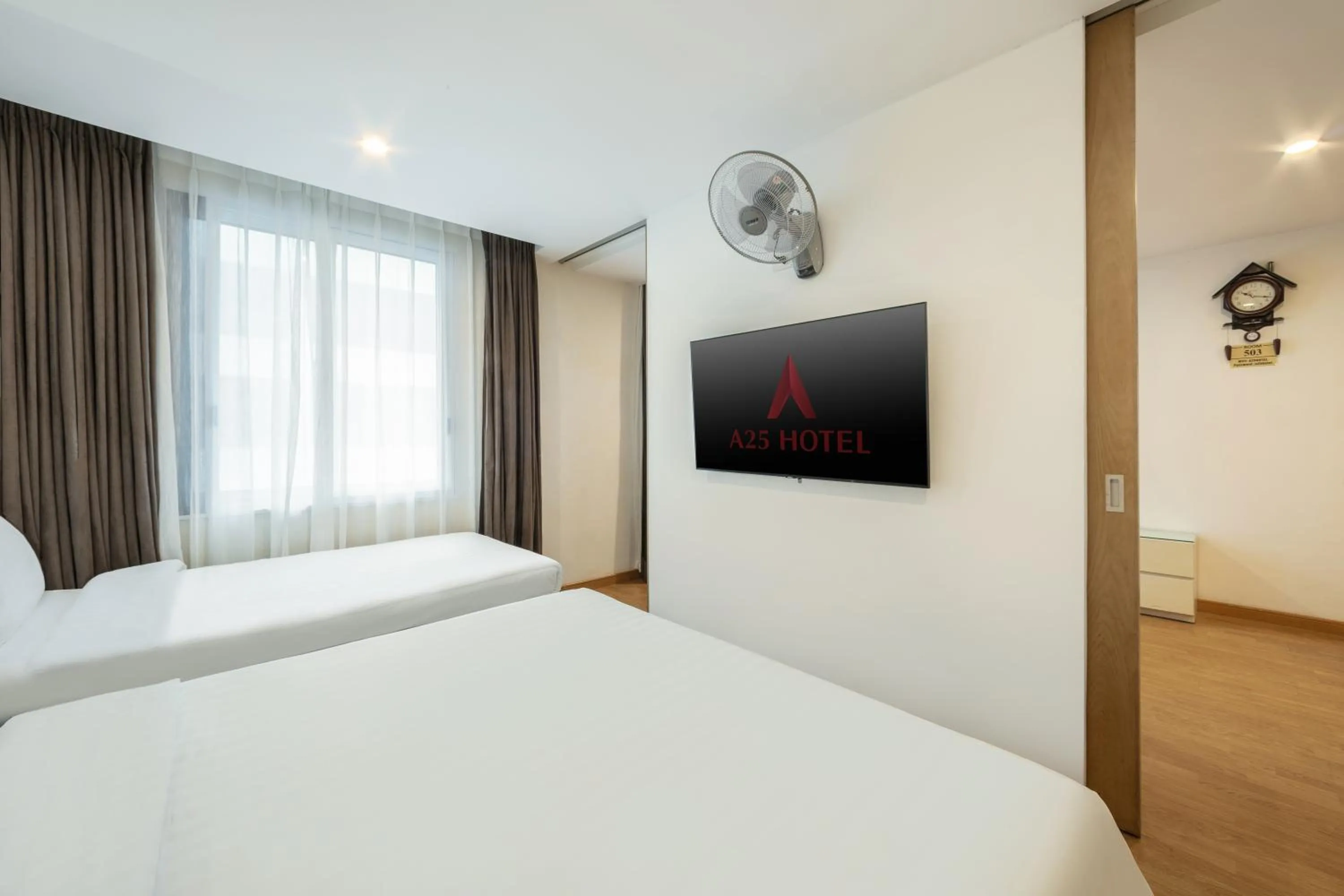 Bed in A25 Hotel - 66 Trần Thái Tông